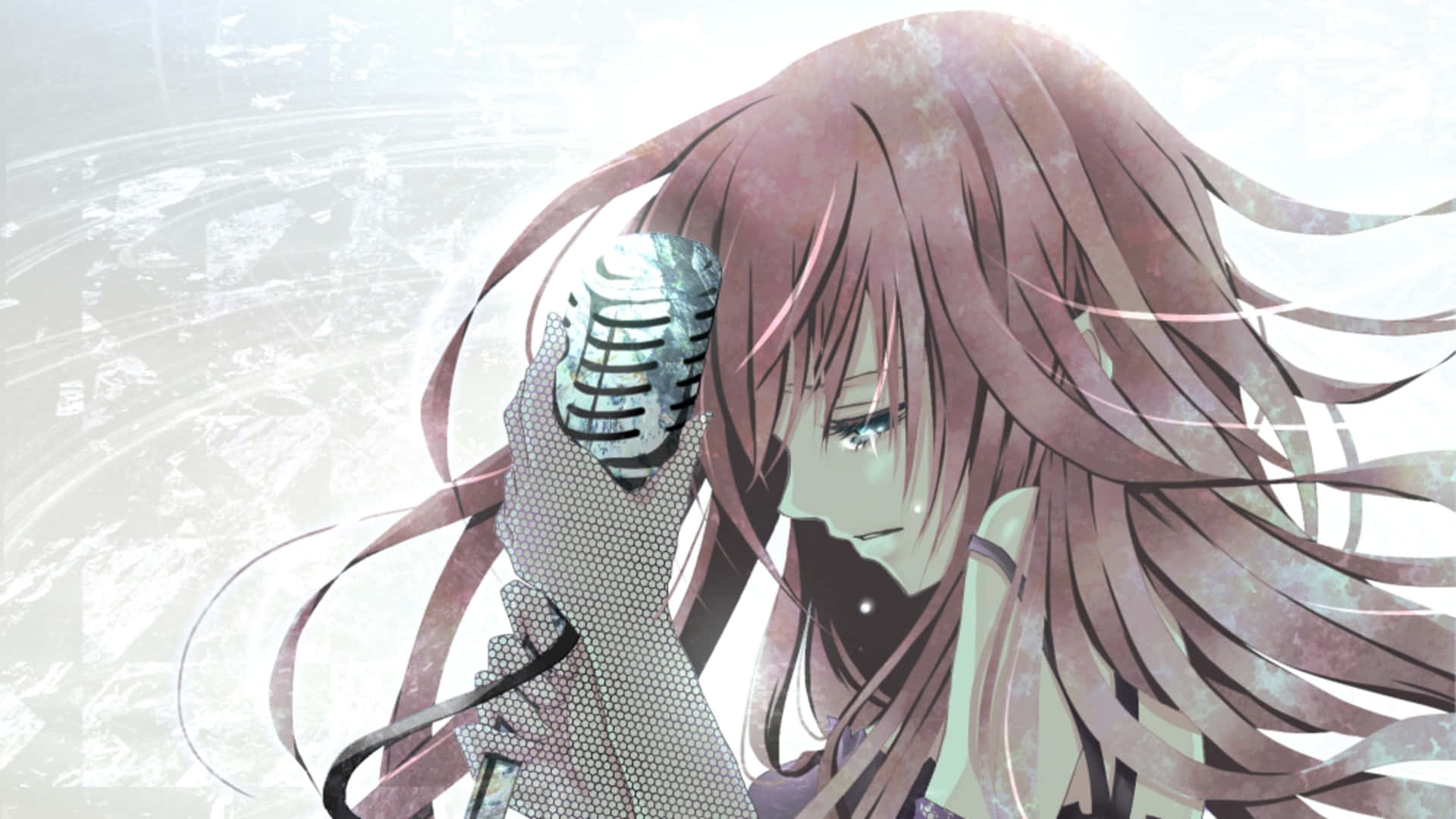 crying anime 桌布 壁紙 — 一位長粉紅色頭髮的動漫女孩在紋理淺灰色背景前拿著復古麥克風。