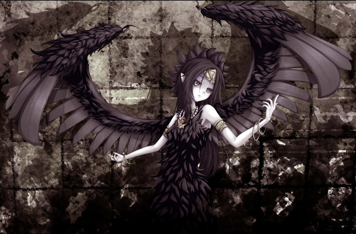 Gothic Fashion 桌布 壁紙 — 一位長髮、佩戴華麗珠寶的暗翼動漫女孩，站在粗糙紋理牆前，呈現憂鬱單色風格。