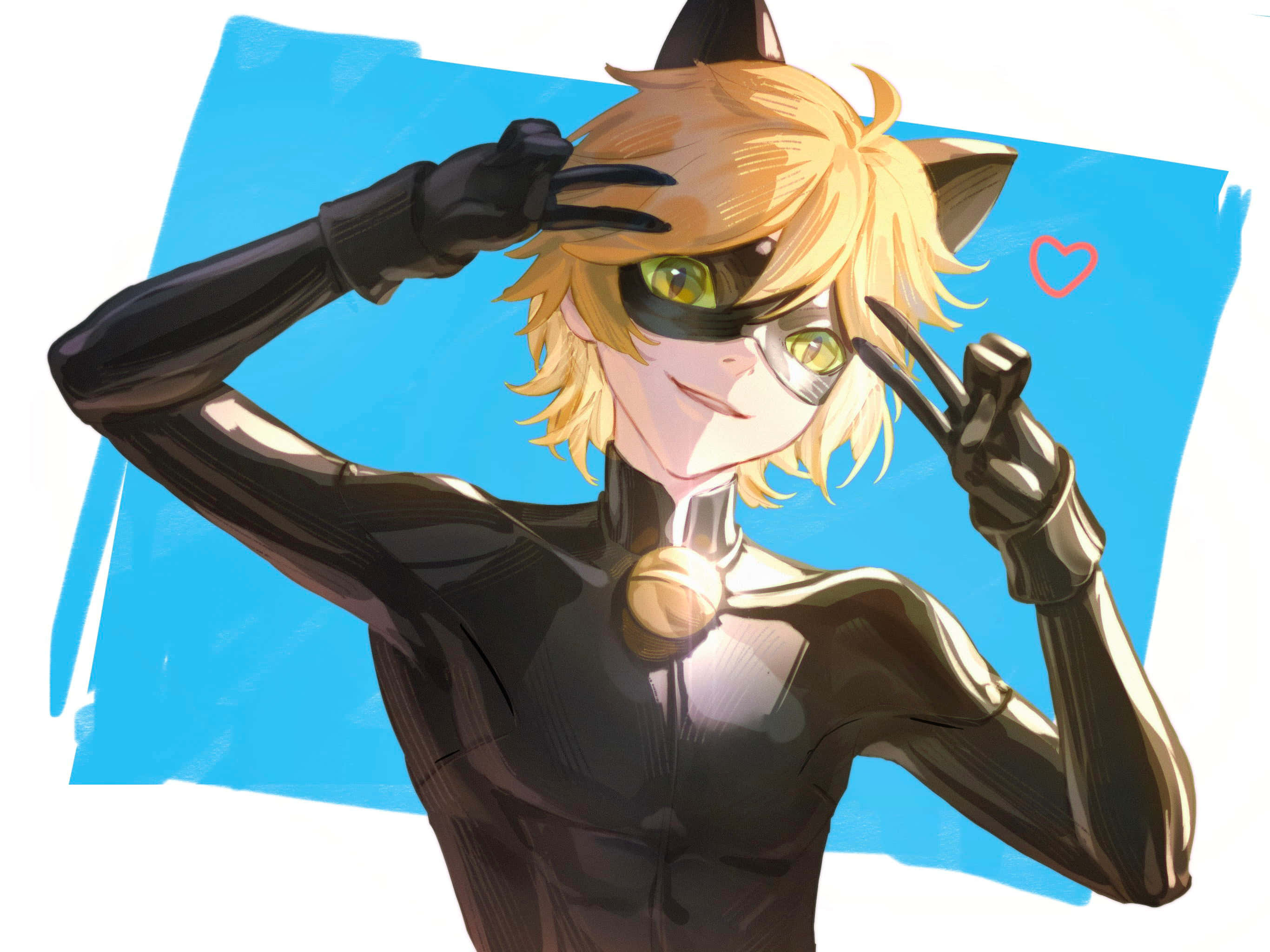 Miraculous Ladybug Adrien 桌布 壁紙 — 一位開朗的動畫貓英雄，金髮綠眼，在明亮的藍色背景前擺出俏皮的姿勢。