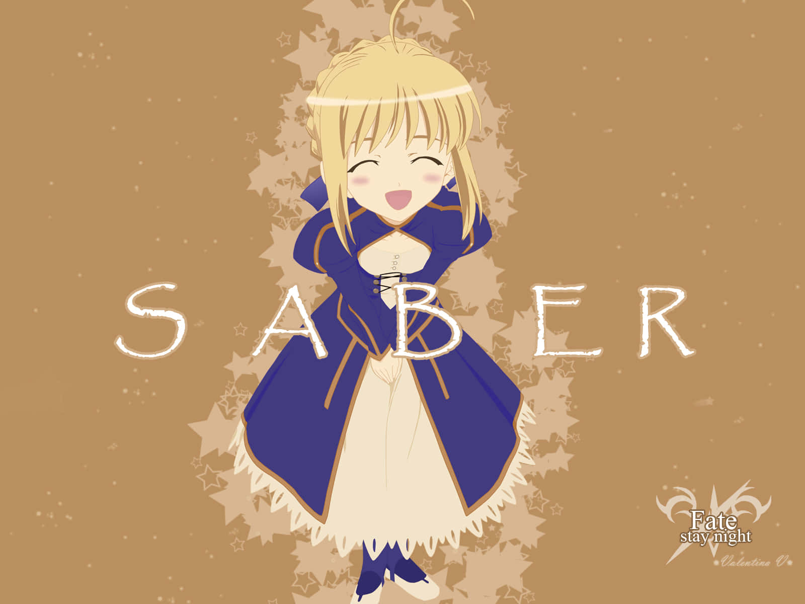 Saber 桌布 壁紙 — 一位開朗的金髮動漫女孩，身穿藍色斗篷，在滿是星星的棕色背景上，伴隨著SABER這個詞，露出燦爛的笑容。