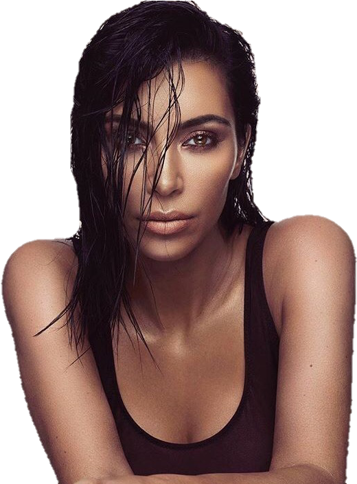 kim 桌布 壁紙 — 一位頭髮濕透、眼神強烈的女性，在純黑背景下直視觀眾。