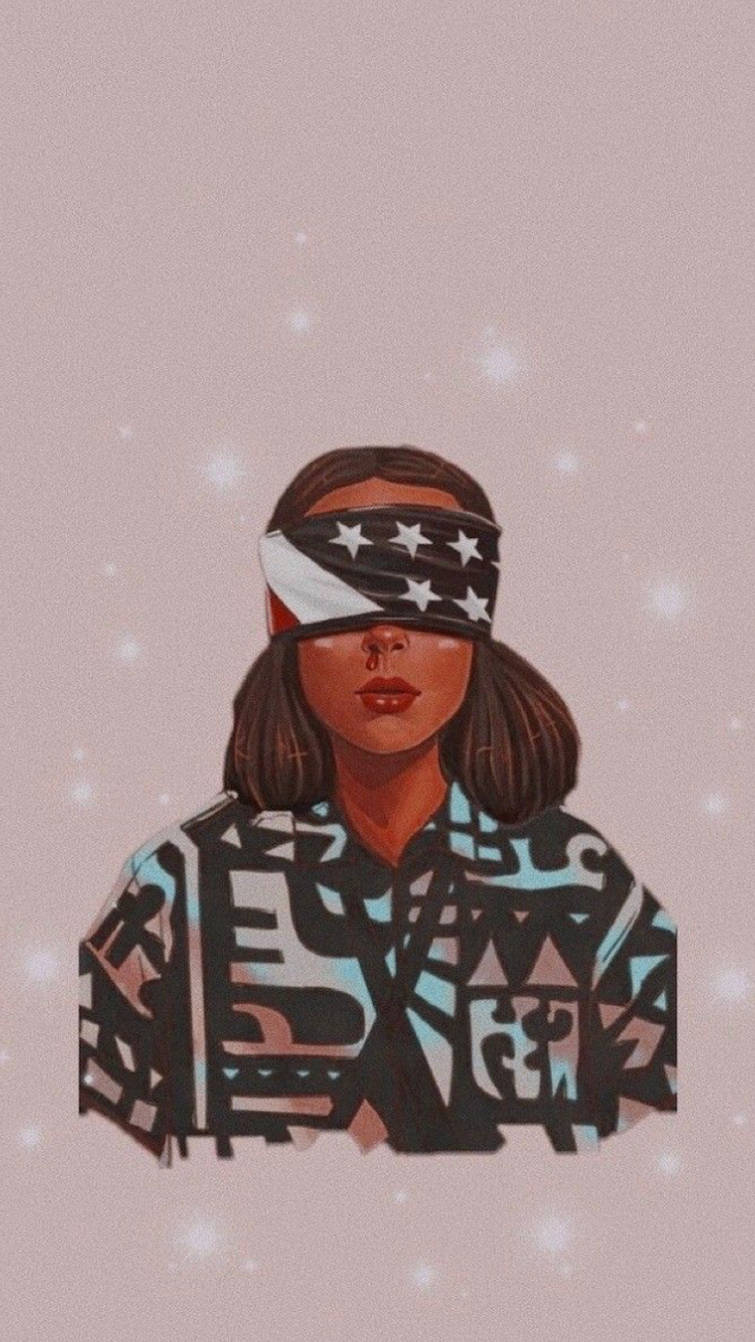 Stranger Things Aesthetic 桌布 壁紙 — 一位風格化的插圖女性，戴著星星圖案的眼罩和幾何圖案的襯衫，背景是柔和的粉紅色閃亮背景。