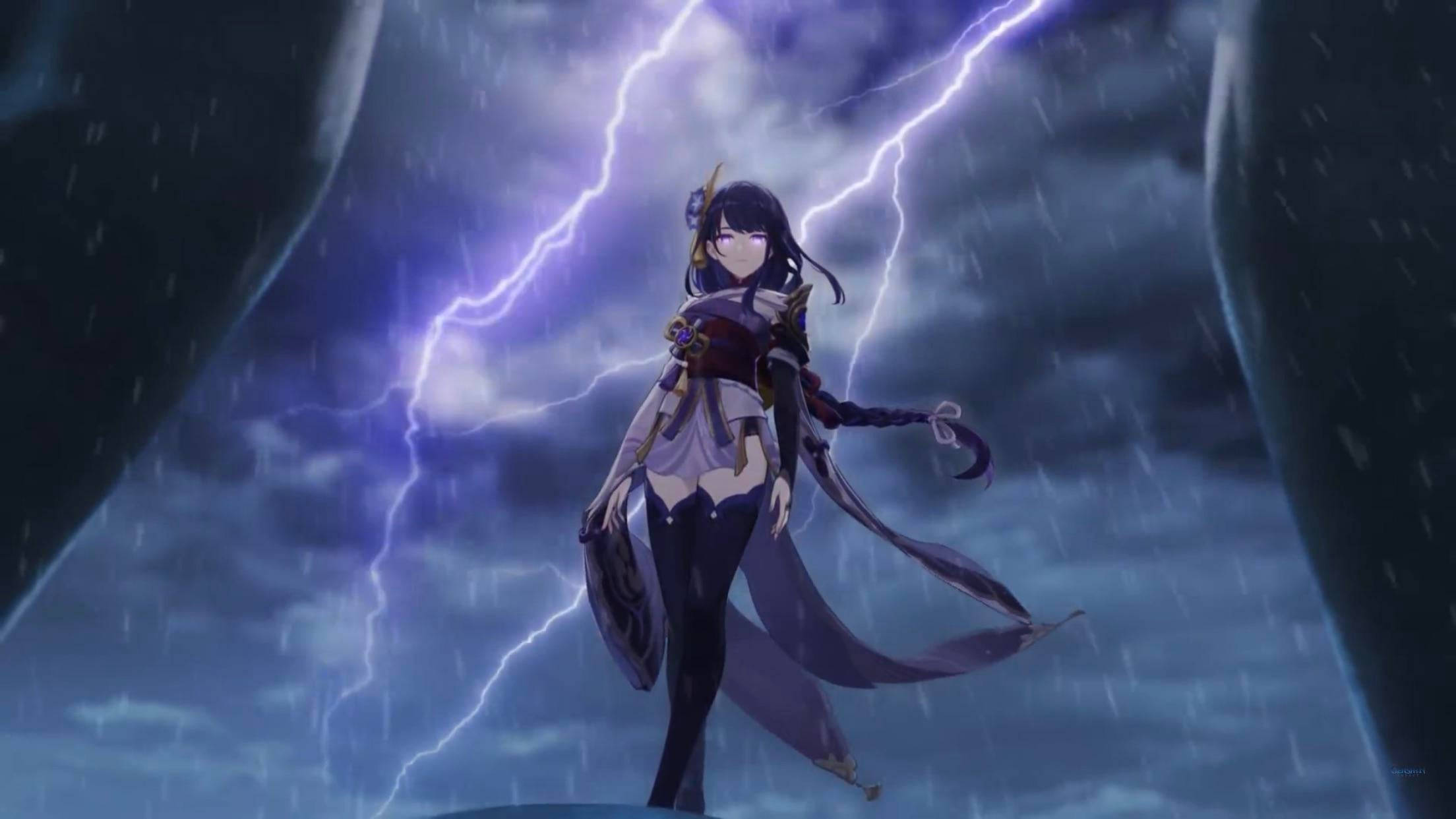 Raiden 桌布 壁紙 — 一位黑髮動漫女孩穿著紫色盔甲，在暴雨中閃電劃過暴風雨天空時挑釁地站立。