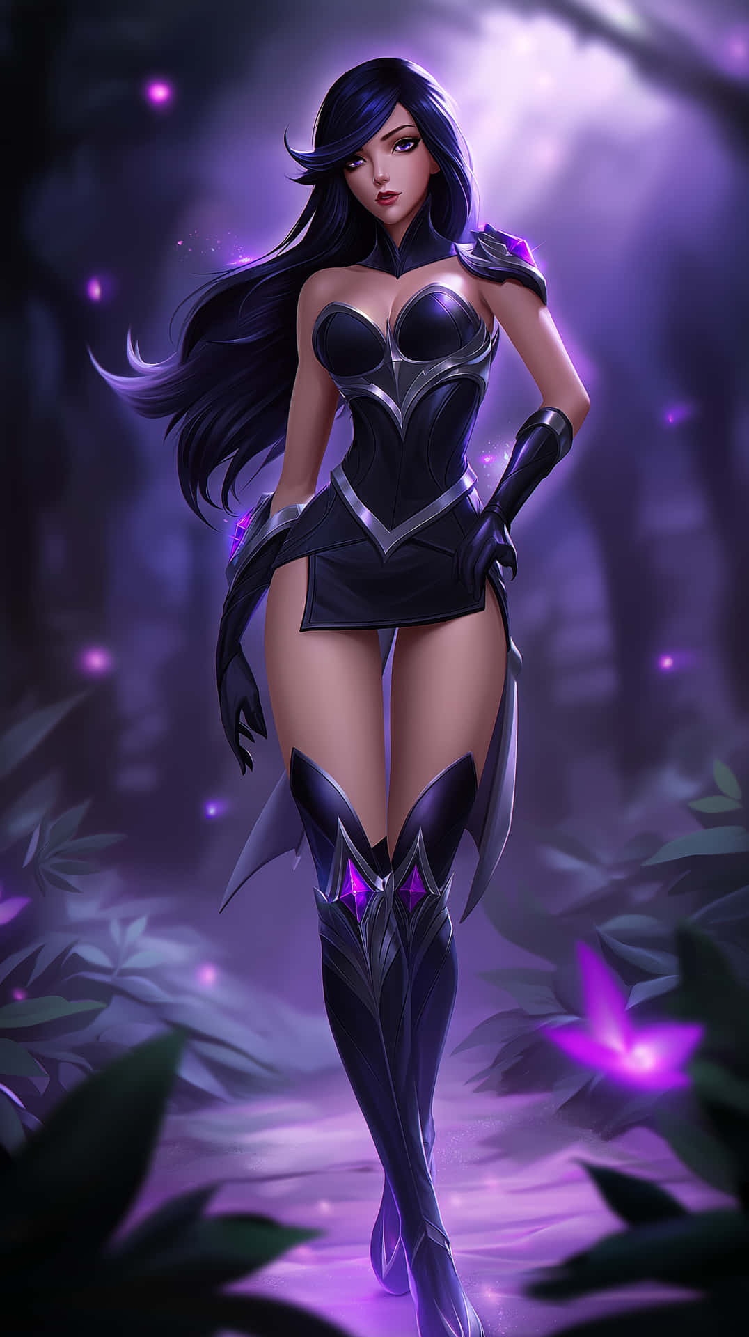 Elegant Fantasy Character in Mystical Forest Setting 壁紙 — 一位黑髮女性穿著黑色裝甲服，自信地站在一個發光的紫色森林中，周圍有漂浮的粒子。