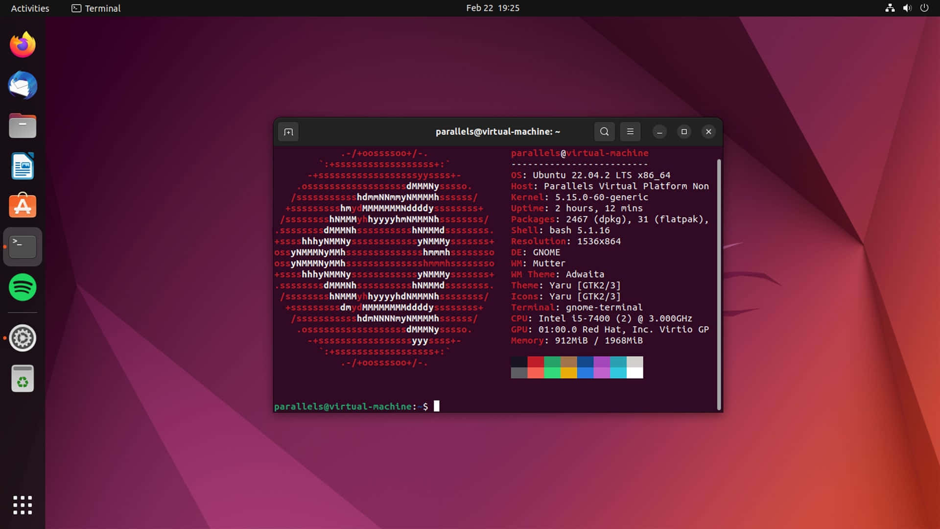 ubuntu 桌布 壁紙 — 一個 Linux 終端機視窗在充滿活力的紫橙色漸變桌面背景上顯示系統資訊。