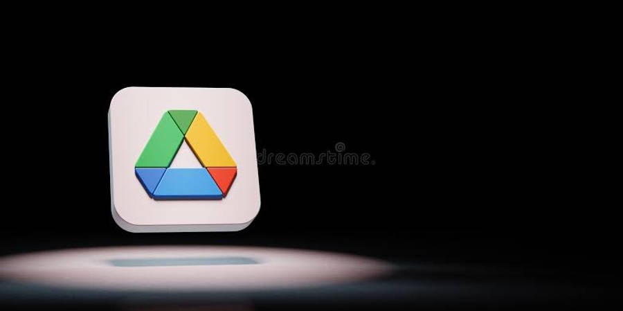Google Drive 桌布 壁紙 — 一個3D渲染的Google Drive應用程式圖標，帶有色彩繽紛的三角形部分，在黑色背景的聚光燈下發光。