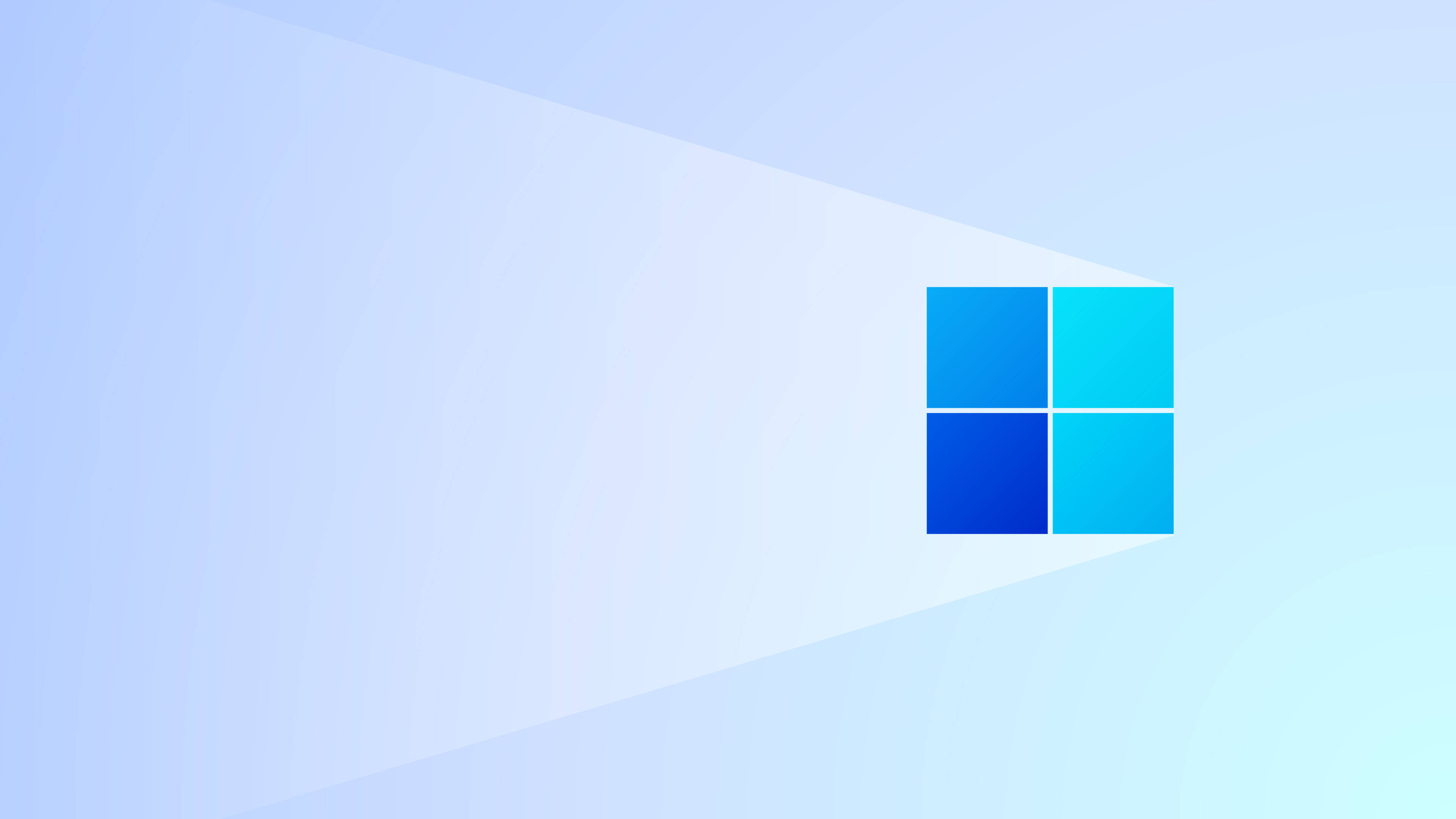 Windows 11 桌布 壁紙 — 一個Microsoft Windows標誌，由漸變藍色方塊組成，置中於柔和的淺藍色背景上，並帶有對角光線。