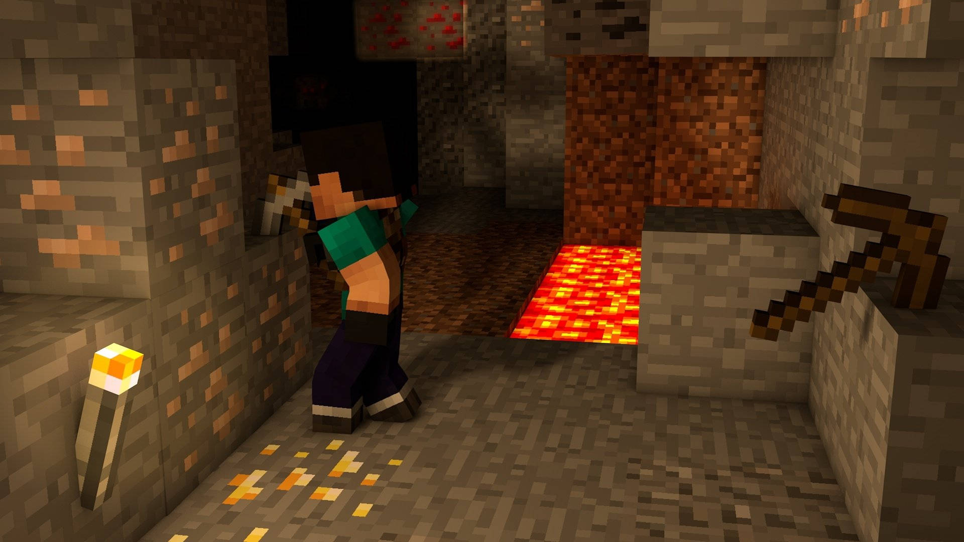 最佳我的世界 桌布 壁紙 — 一個Minecraft玩家站在一個昏暗的石洞中，在發光的熔岩池和火炬附近拿著劍。