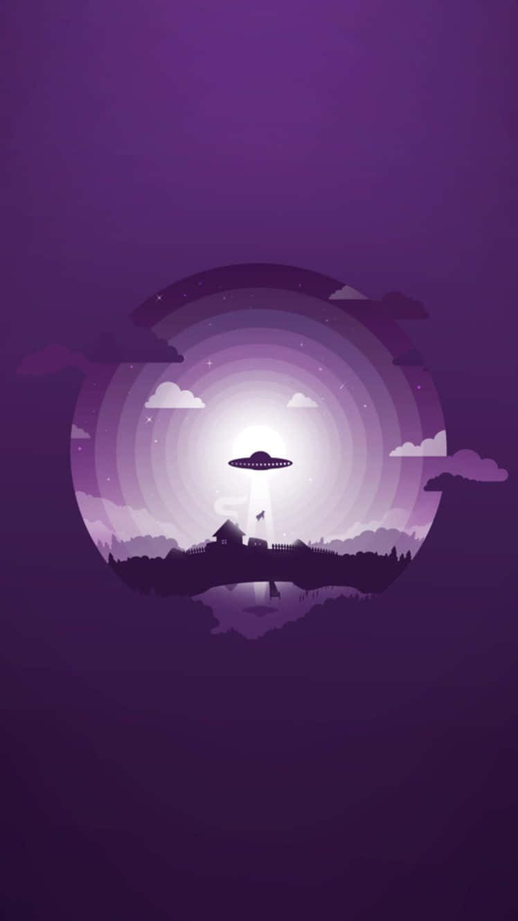 Minimalist Purple 桌布 壁紙 — 一個UFO盤旋在一個剪影房屋上方，下方是帶有同心光環和散落雲朵的燦爛紫色天空。
