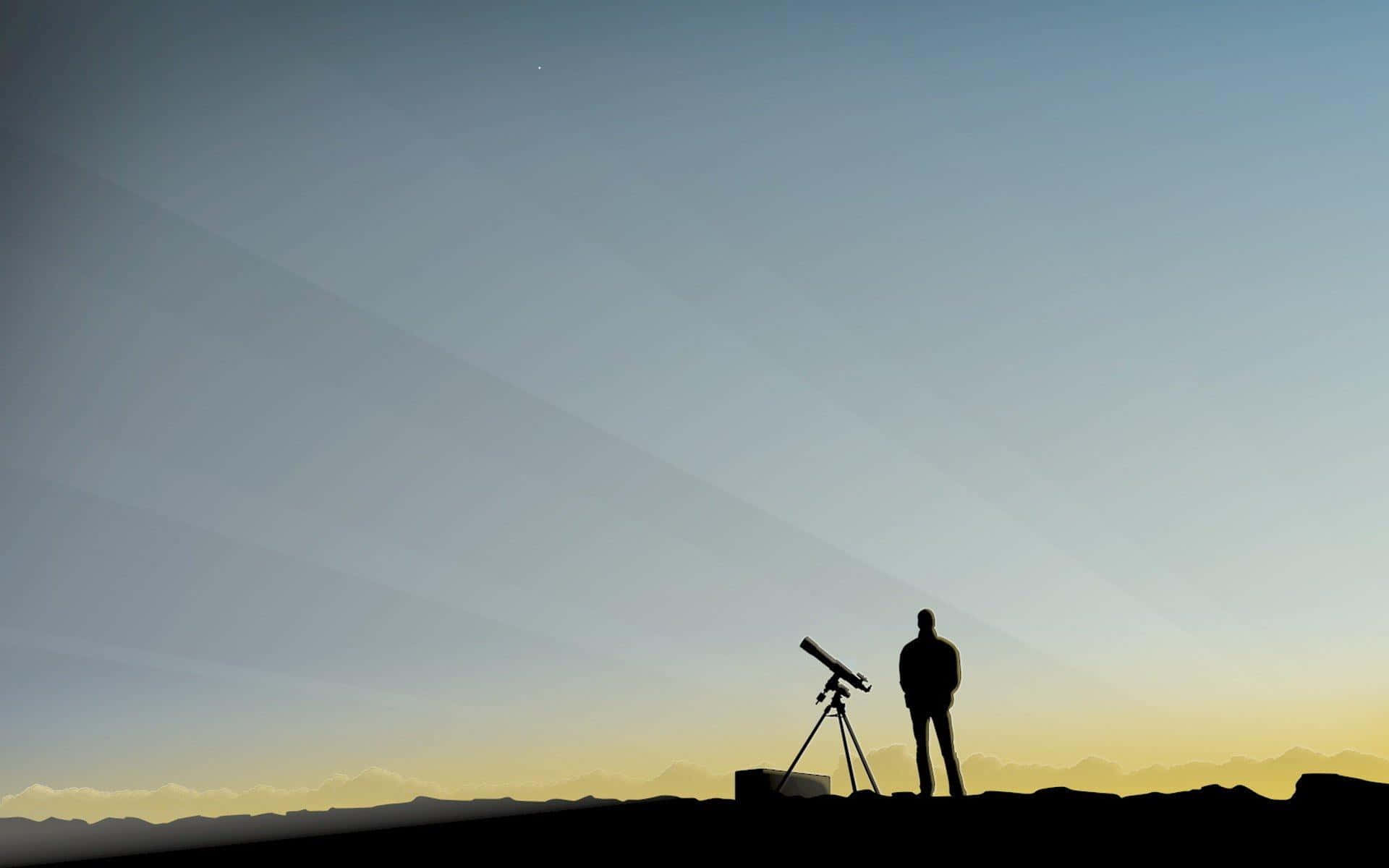 Telescope 桌布 壁紙 — 一個人和望遠鏡在黃昏時分山丘上的剪影，背景是漸變色的天空和遠山。
