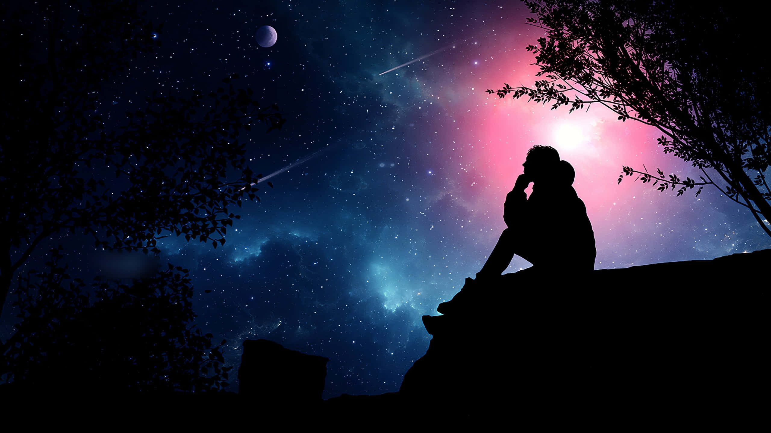 Alone 桌布 壁紙 — 一個人坐在懸崖上，夜晚凝視著充滿流星和新月的璀璨星空剪影。