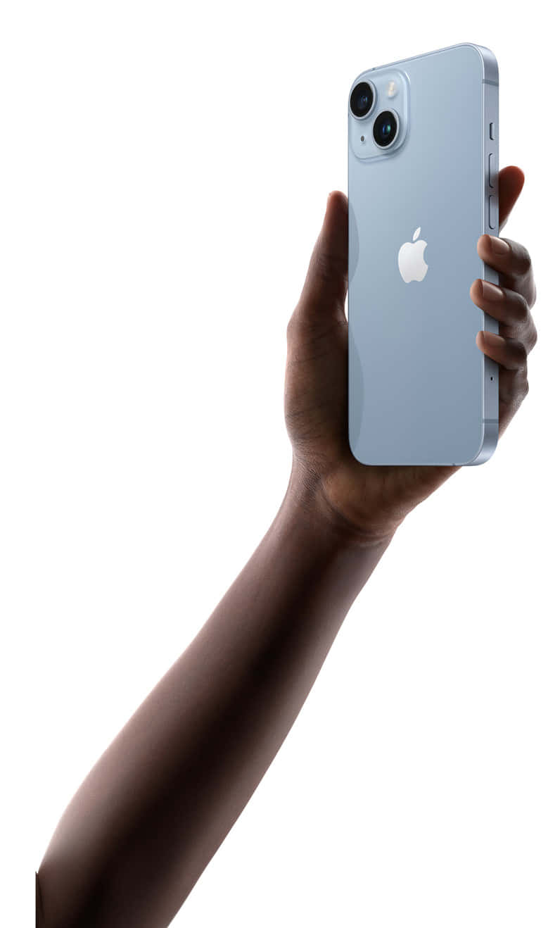一個人手中握著iPhone 11 壁紙
