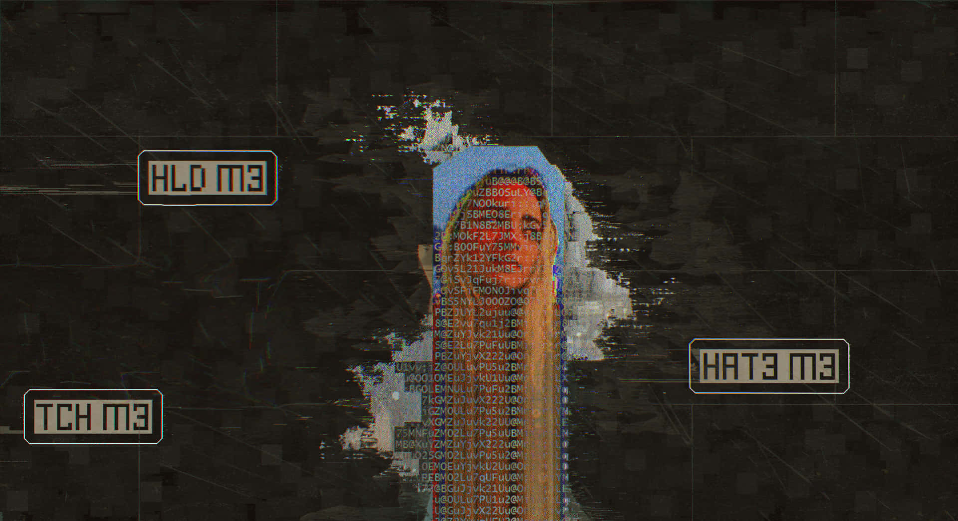 Glitch 桌布 壁紙 — 一個人的臉部出現故障的數位肖像，帶有損壞的數據流和HUD元素，背景為深色紋理。