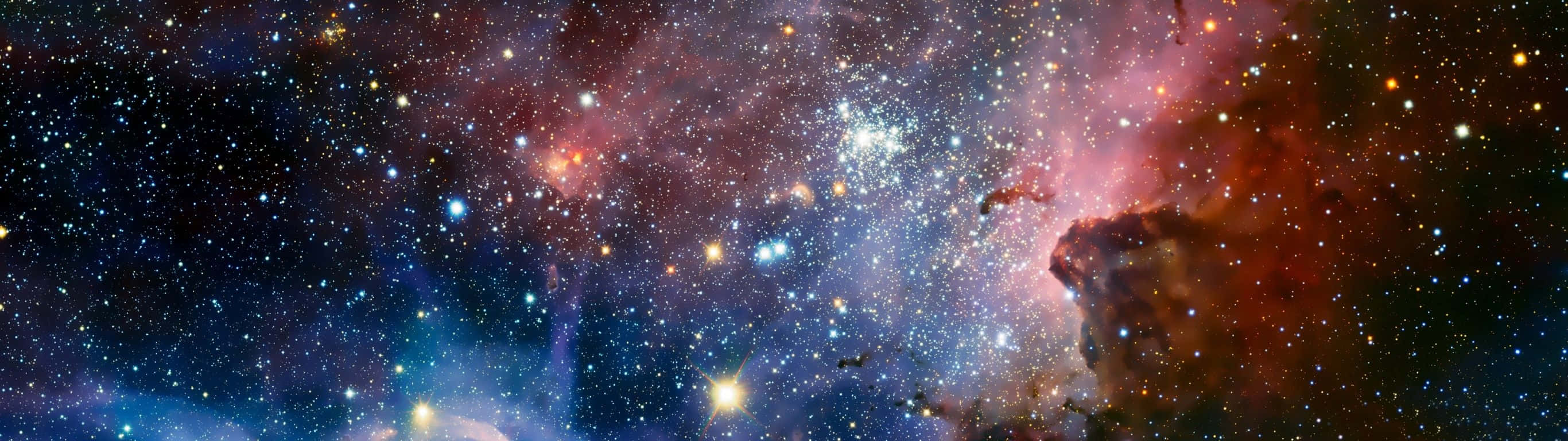 鮮豔的宇宙星雲和深空中的星星 — 超寬 GIF 壁紙