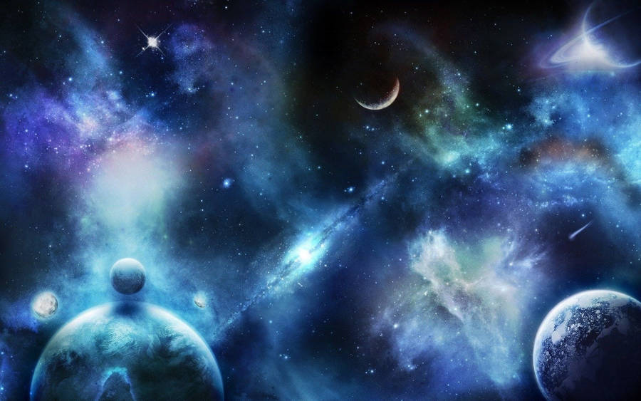 桌布 壁紙 — 一個令人嘆為觀止的宇宙場景，發光的星雲在深藍色和紫色的行星和恆星周圍旋轉。