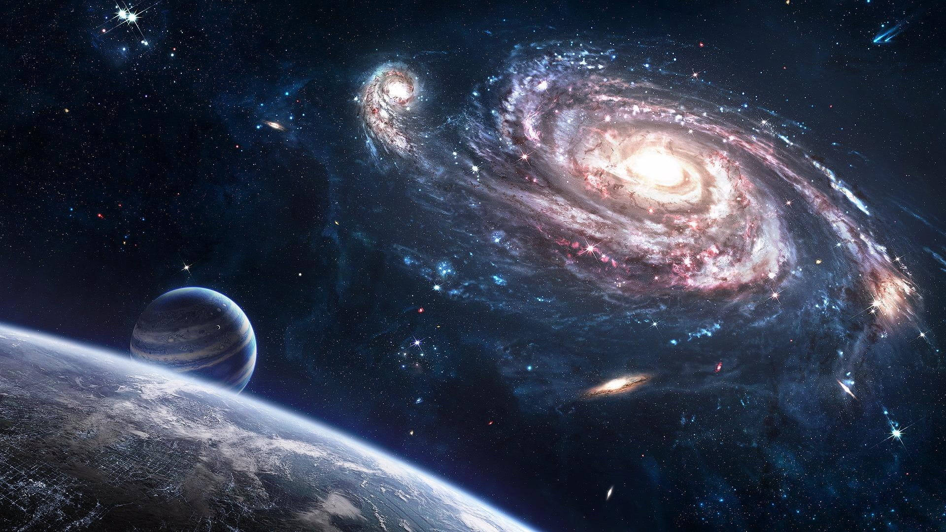 Stars 桌布 壁紙 — 一個令人嘆為觀止的螺旋星系，散發著粉紅色和白色的色調，背景是繁星點點的宇宙，前景有一顆行星。