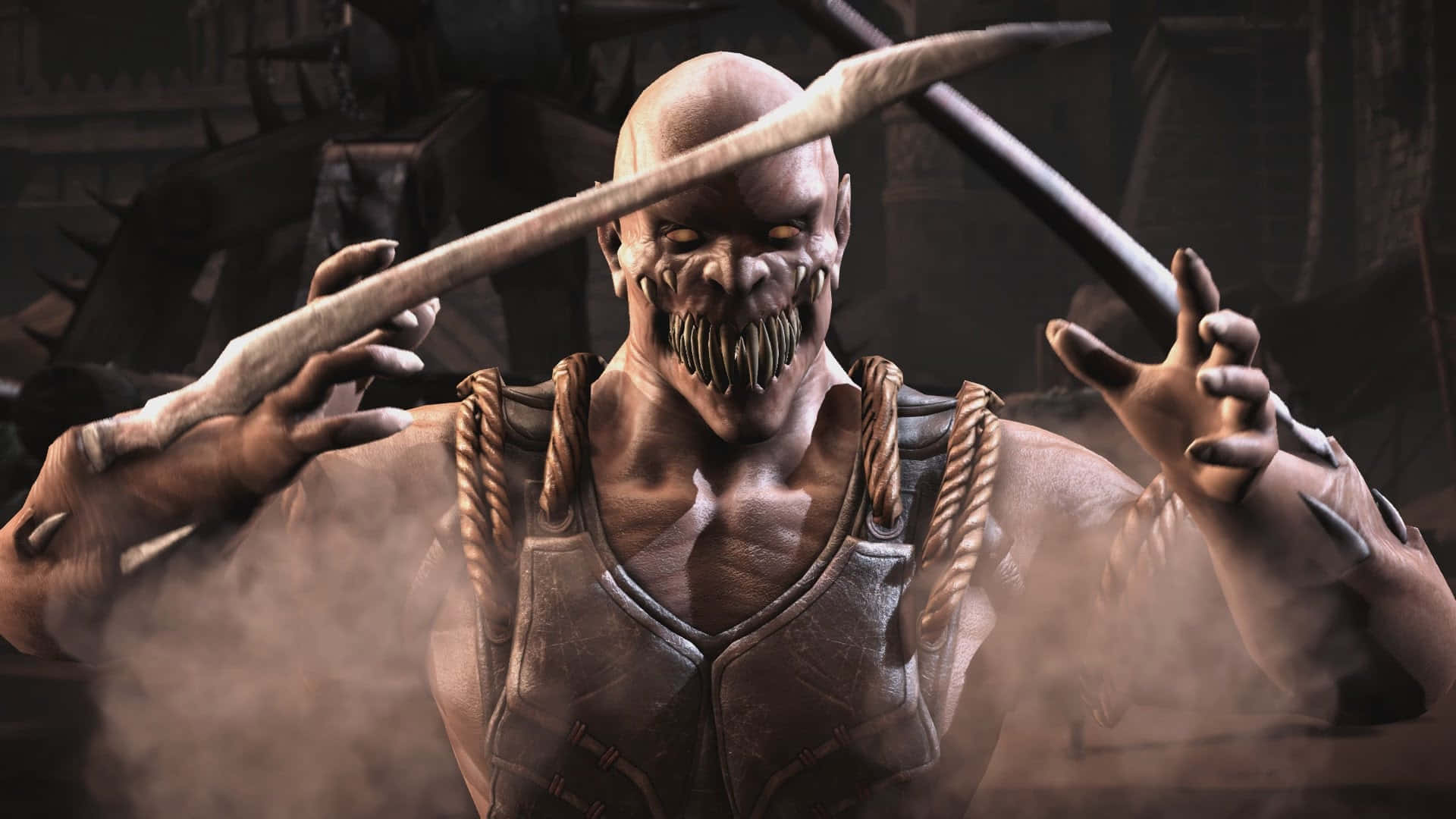 Mortal Kombat Baraka 桌布 壁紙 — 一個令人畏懼的光頭戰士，擁有鋒利的牙齒和爪子，在煙霧瀰漫的黑暗地牢中緊握著一把彎曲的刀刃。