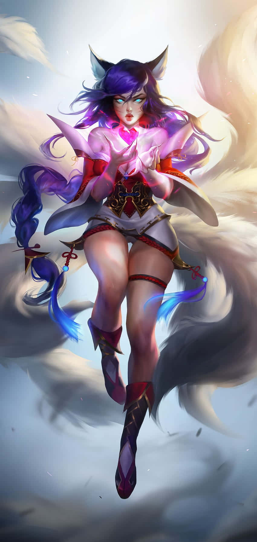 Android League Of Legends 桌布 壁紙 — 一個像狐狸的動漫女孩，紫色頭髮和發光的眼睛，在旋轉的雲層中以動態姿勢漂浮。
