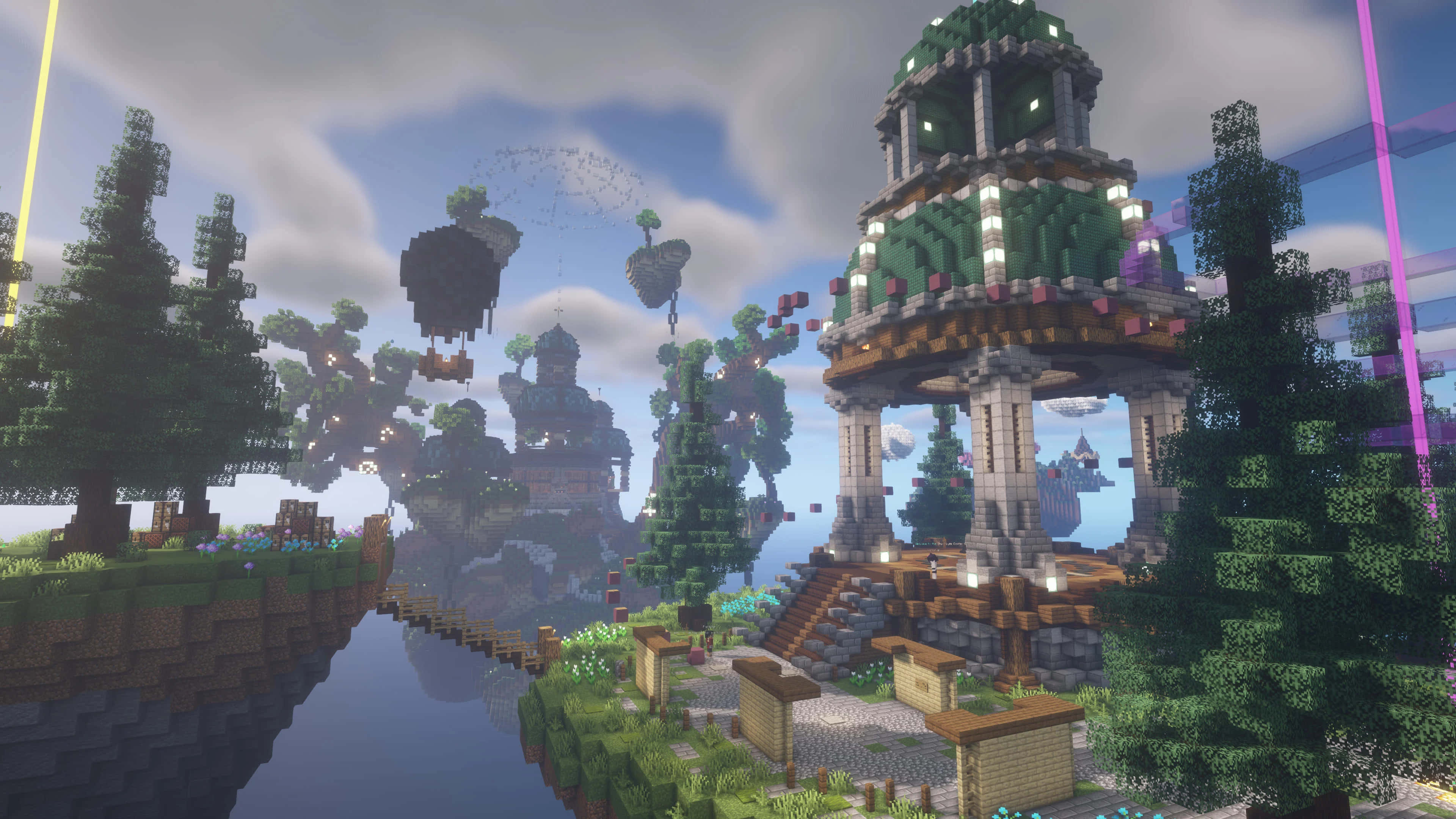 Minecraft Server 桌布 壁紙 — 一個像素化的Minecraft景觀，有浮島、發光的塔樓和一條蜿蜒的河流，天空多雲。