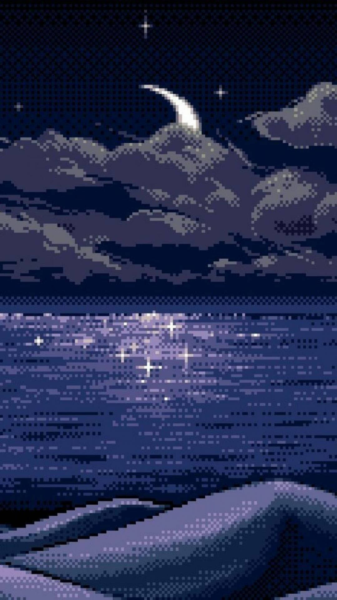Aesthetic Pixel Art HD 桌布 壁紙 — 一個像素化的夜景，新月和星星在平靜的海洋上空，反射光線，遠處有山脈。