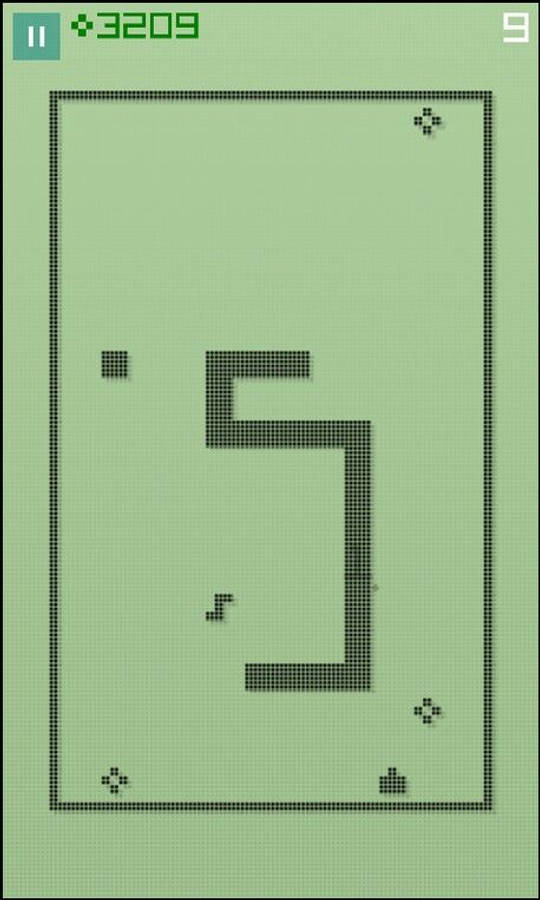 Snake Game 桌布 壁紙 — 一個像素化遊戲畫面顯示一個大數字五，在復古綠色網格中帶有分數和暫停指示器。