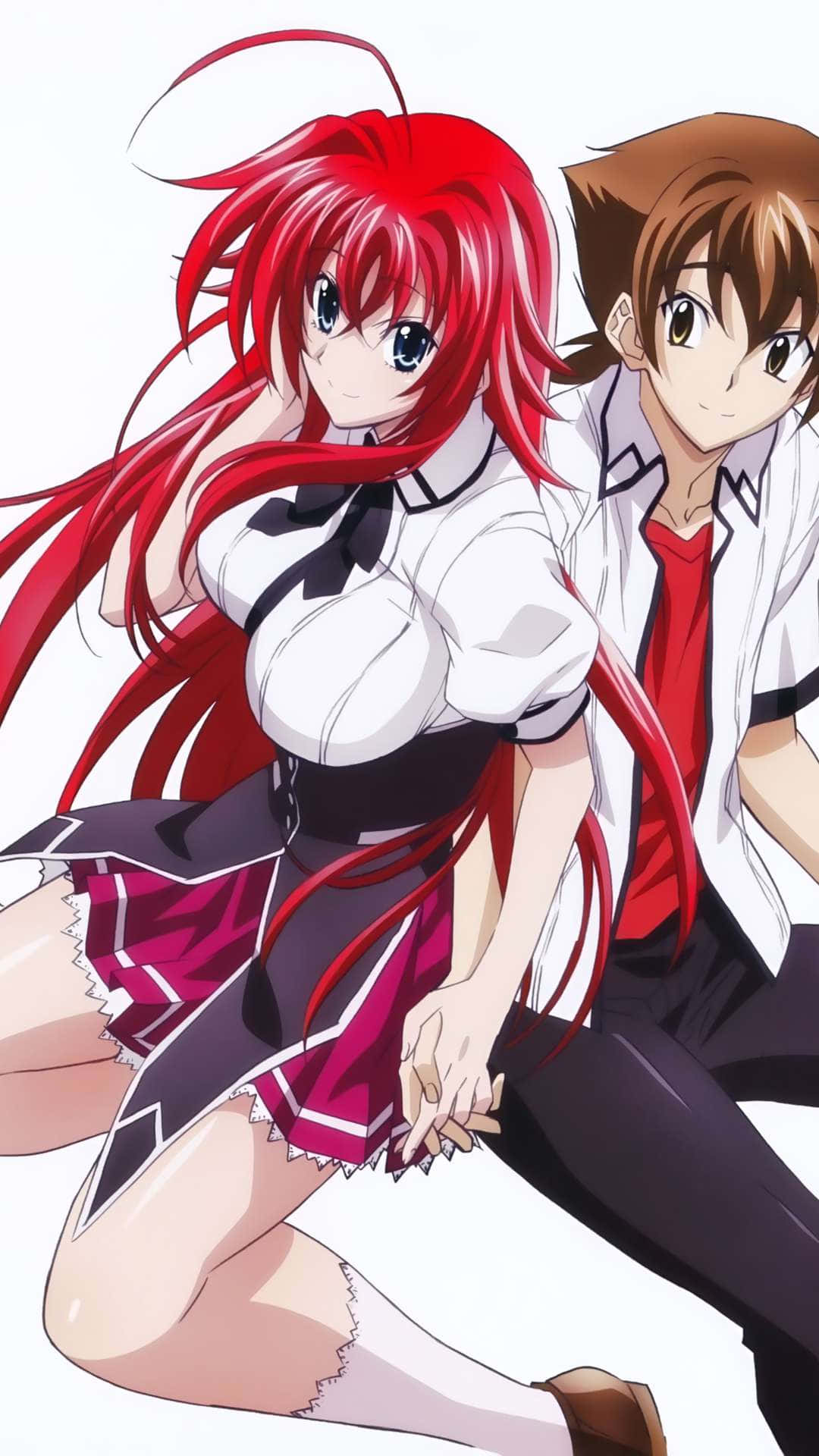 Rias Gremory 桌布 壁紙 — 一個充滿活力的動漫二人組，紅髮女孩穿著校服，棕髮男孩穿著相配的服裝，在白色背景前自信地擺姿勢。