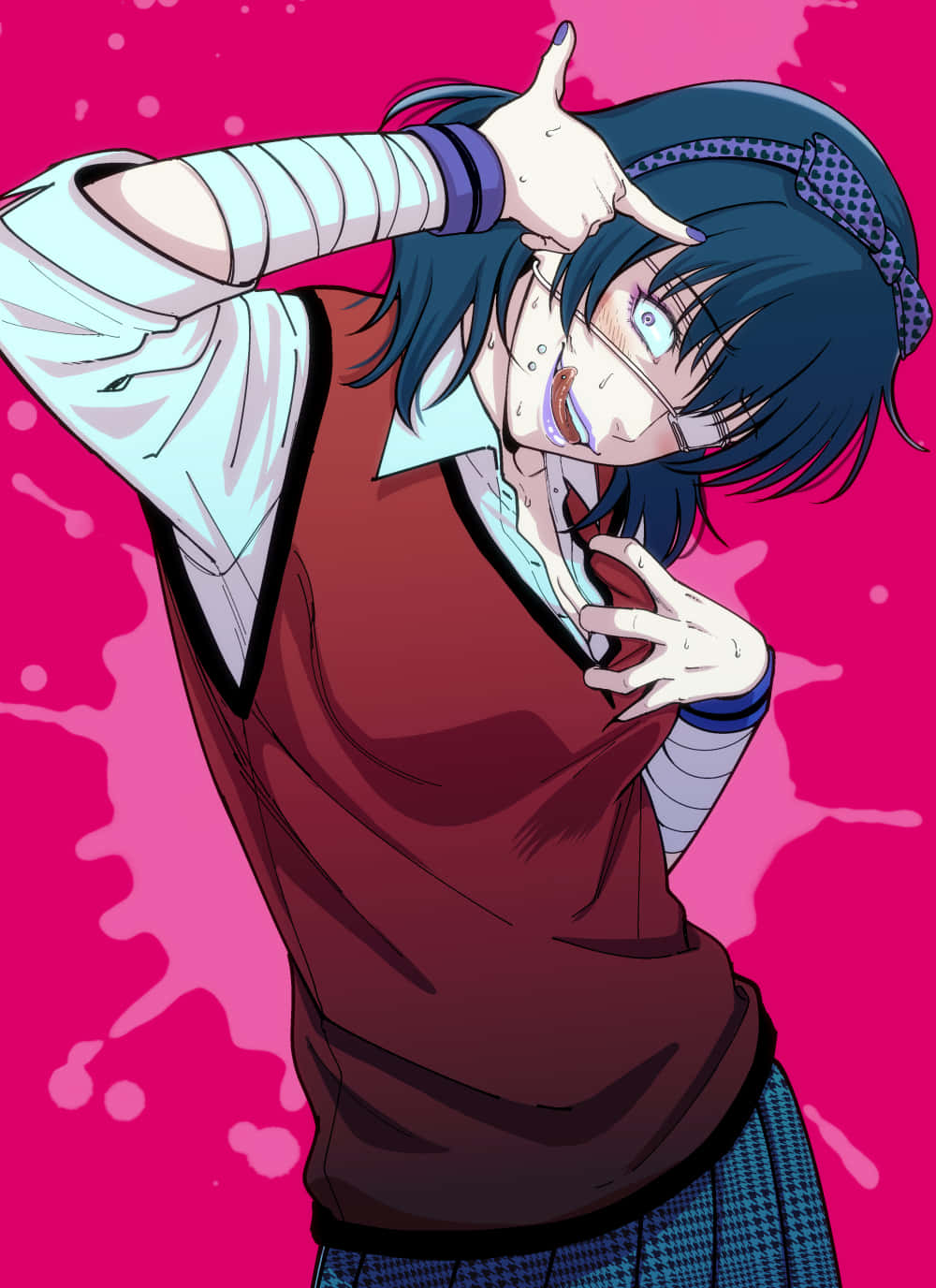 Midari Ikishima 桌布 壁紙 — 一個充滿活力的動漫女孩，黑髮戴眼鏡，在鮮豔的粉紅色潑濺背景前擺出俏皮的姿勢。