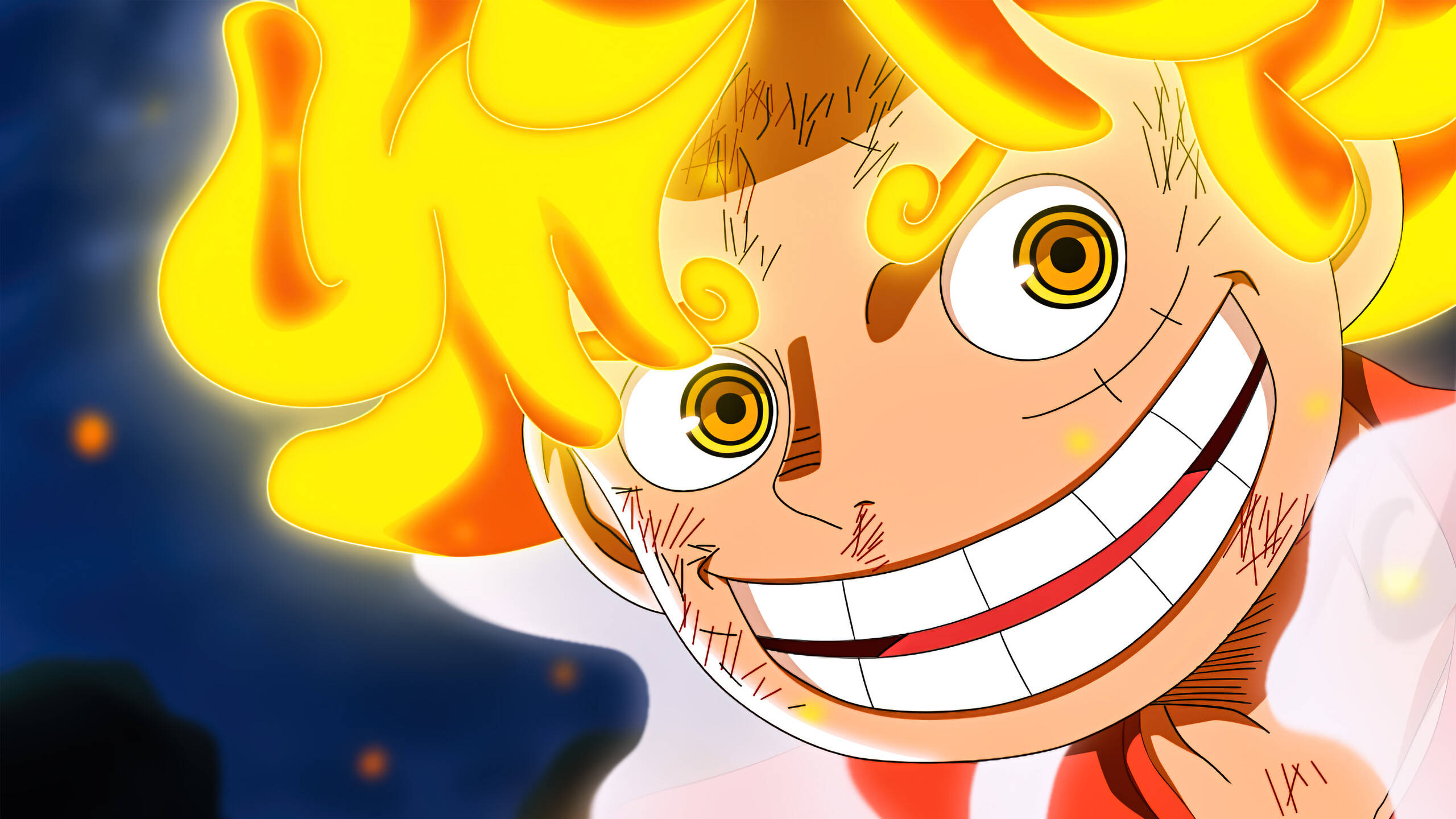 Luffy 桌布 壁紙 — 一個充滿活力的動漫角色，擁有火黃色頭髮和燦爛的笑容，在黑暗的星空背景下散發能量。