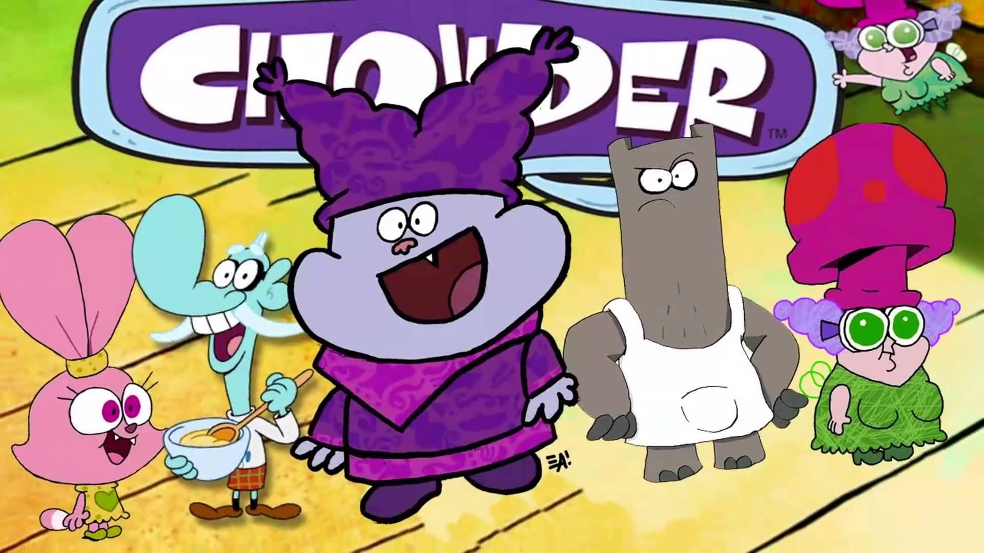 Chowder Cartoon 桌布 壁紙 — 一個充滿活力的卡通場景，Chowder 的主要角色聚集在一張木桌周圍，上方有一個大的紫色標誌。