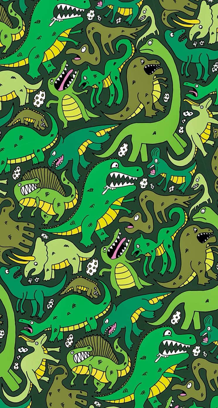 Cute Green Dinosaur 桌布 壁紙 — 一個充滿活力的圖案，在深綠色背景上，有卡通風格的綠色恐龍，帶有黃色條紋和張開的嘴巴。