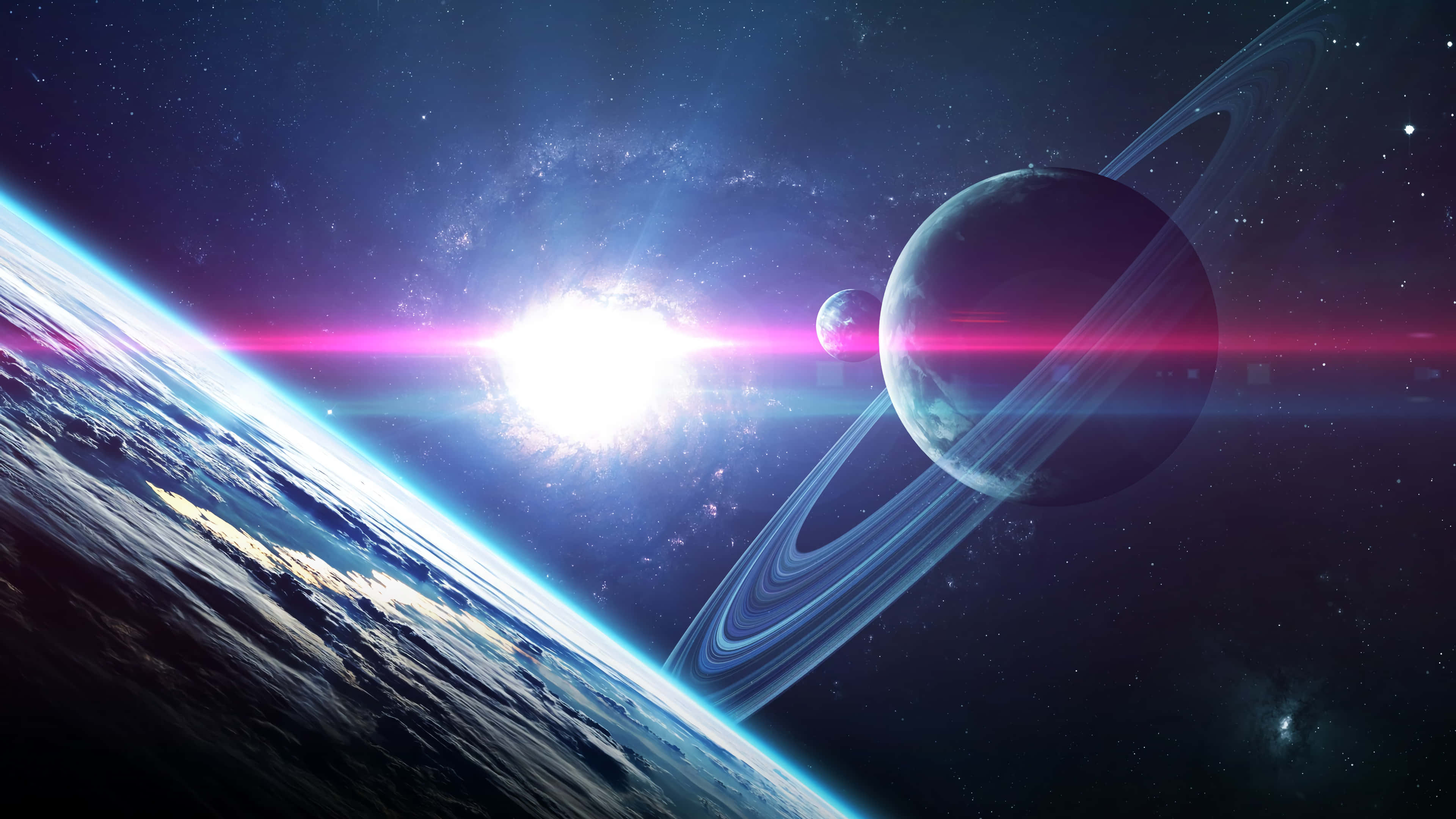桌布 壁紙 — 一個充滿活力的宇宙場景，包含發光的太陽、帶有光環的行星，以及地球彎曲的地平線，背景是繁星點點的深藍色太空。