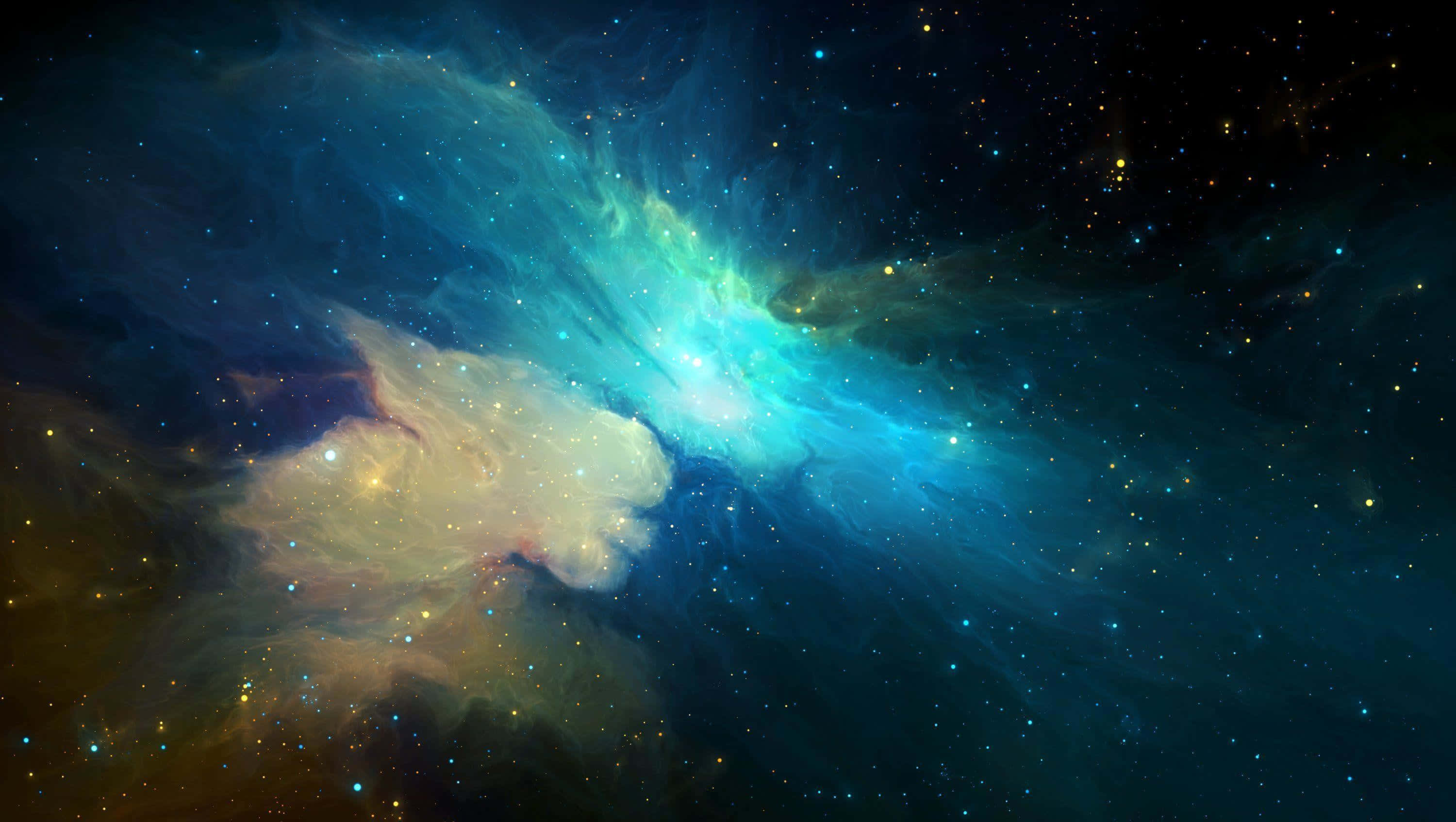 Planetary Nebula 桌布 壁紙 — 一個充滿活力的宇宙星雲，在深空的星場中旋轉著青綠色和金色。