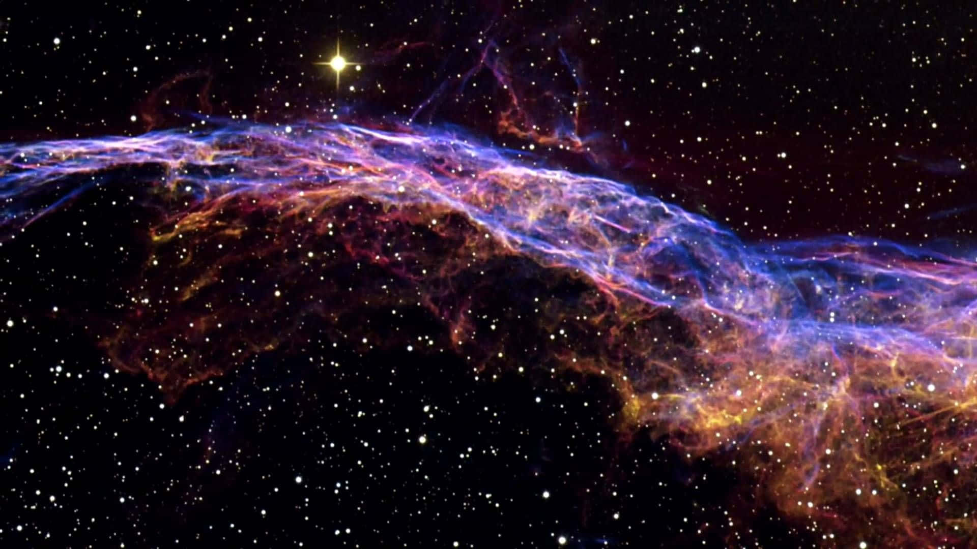 充滿活力的宇宙星雲，帶有紫色、藍色和橙色的雲朵，映襯著繁星點點的夜空。 — 星雲 GIF 壁紙