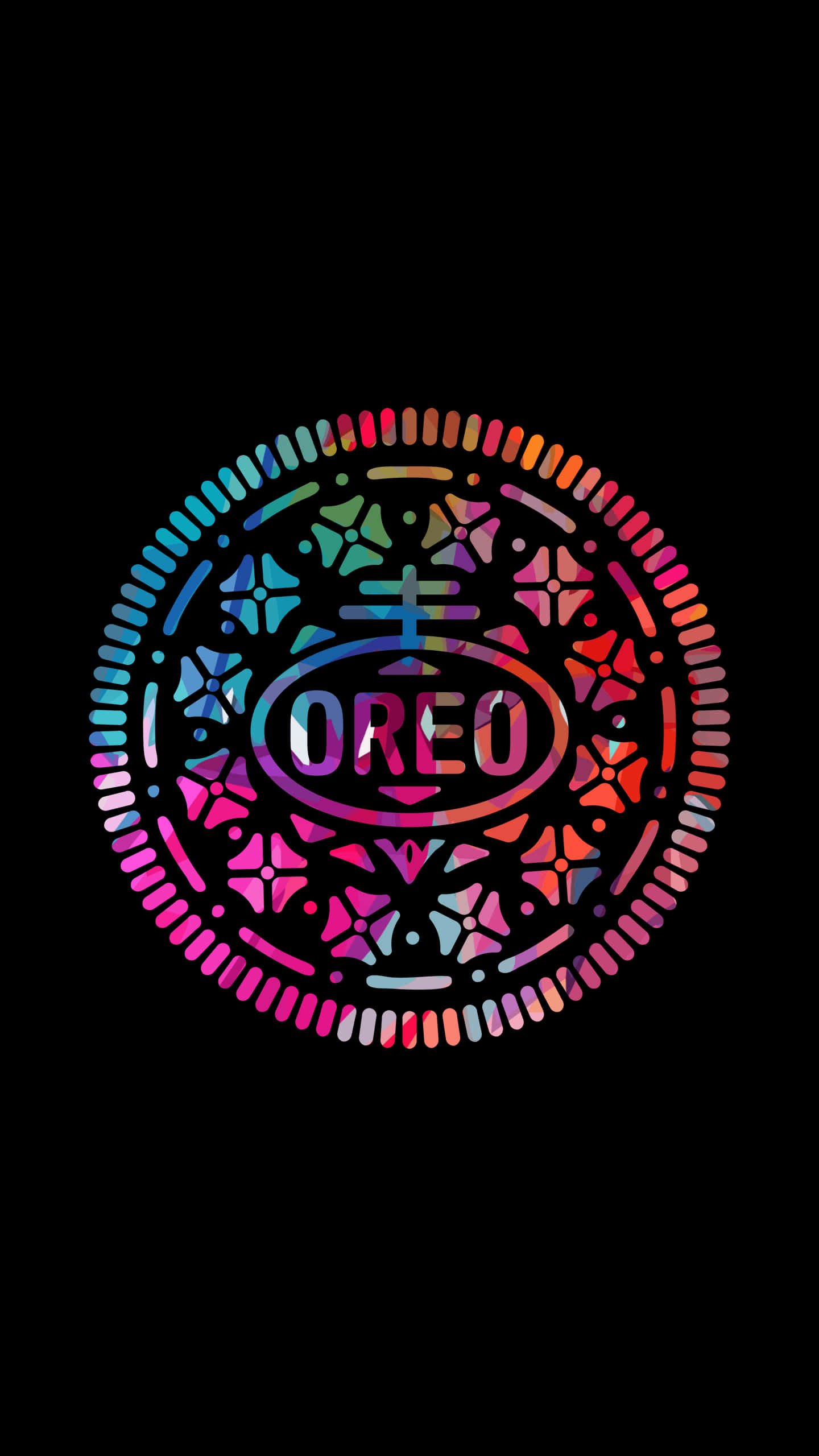 Oreo Cookie 桌布 壁紙 — 一個充滿活力的彩虹色Oreo餅乾標誌，帶有複雜的幾何圖案，背景為黑色。