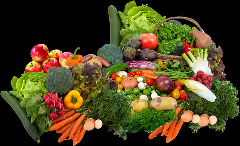 Fruits And Vegetables 桌布 壁紙 — 一個充滿活力的籃子，裝滿新鮮多彩的水果和蔬菜，襯托在 stark 黑色背景上。