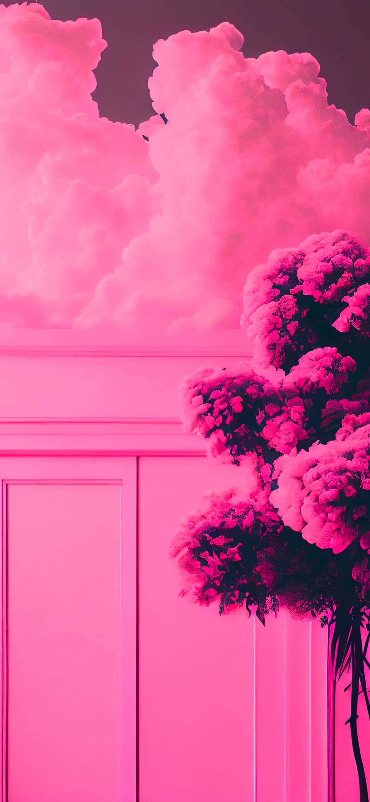 Bright Pink 桌布 壁紙 — 一個充滿活力的粉紅色花卉擺設，旁邊是一扇相配的粉紅色門，上方是超現實的粉紅色雲朵天空。