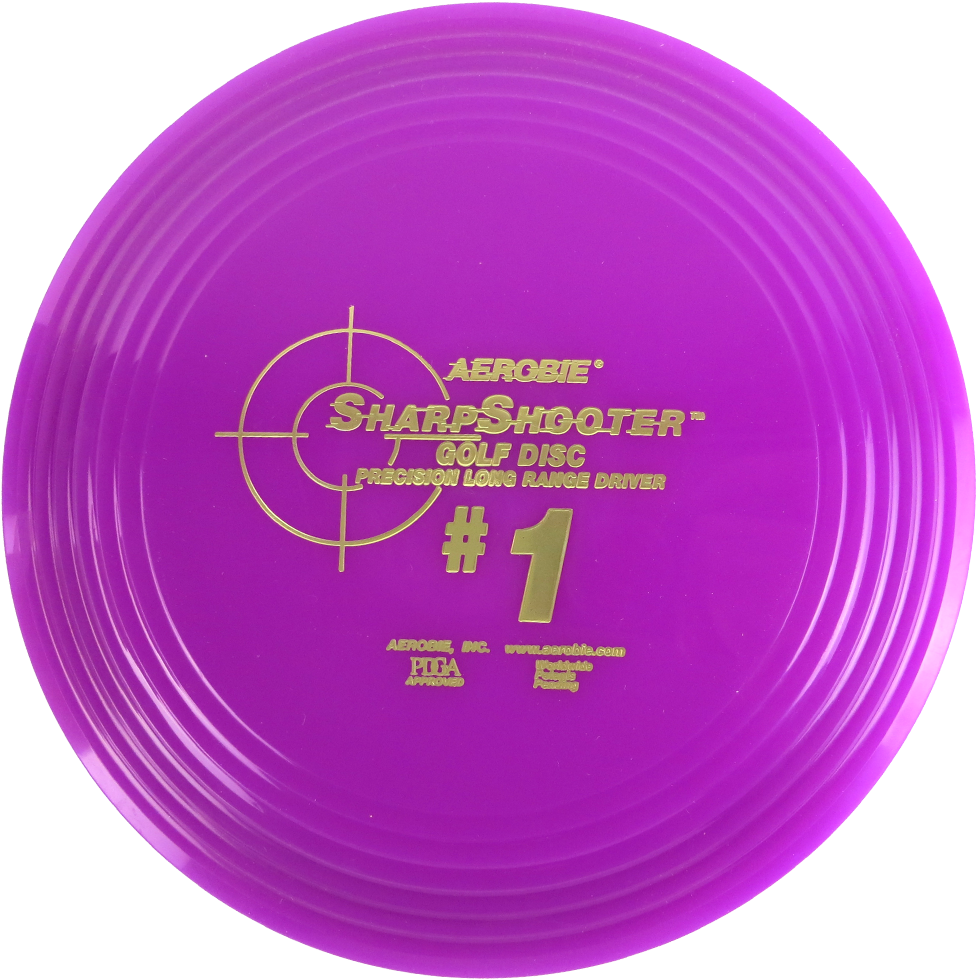 Frisbee 桌布 壁紙 — 一個充滿活力的紫色Aerobie Sharpshooter高爾夫飛盤驅動器，帶有金色文字和目標標誌，背景為黑色。