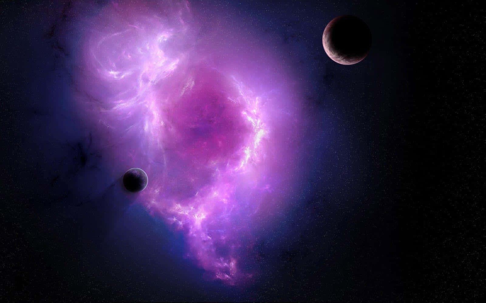 Purple Space 桌布 壁紙 — 一個充滿活力的紫色星雲在深空中旋轉，兩個黑暗行星漂浮在附近，背景是繁星點點的虛空。