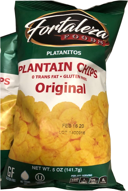 Plantain 桌布 壁紙 — 一個充滿活力的綠色Fortaleza Foods大蕉片包裝袋，金色炸片在黑色背景上突出顯示。