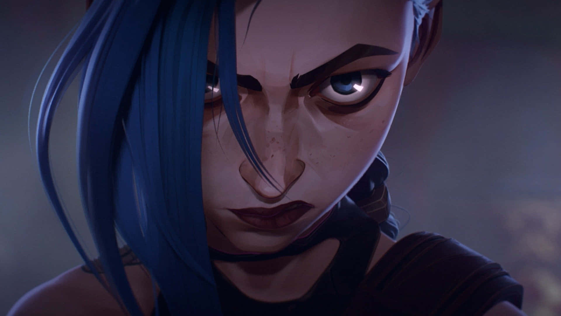 Animated Tv Series 桌布 壁紙 — 一個兇猛動漫女孩的近距離特寫，藍色頭髮和發光的眼睛，強烈地凝視著觀眾。