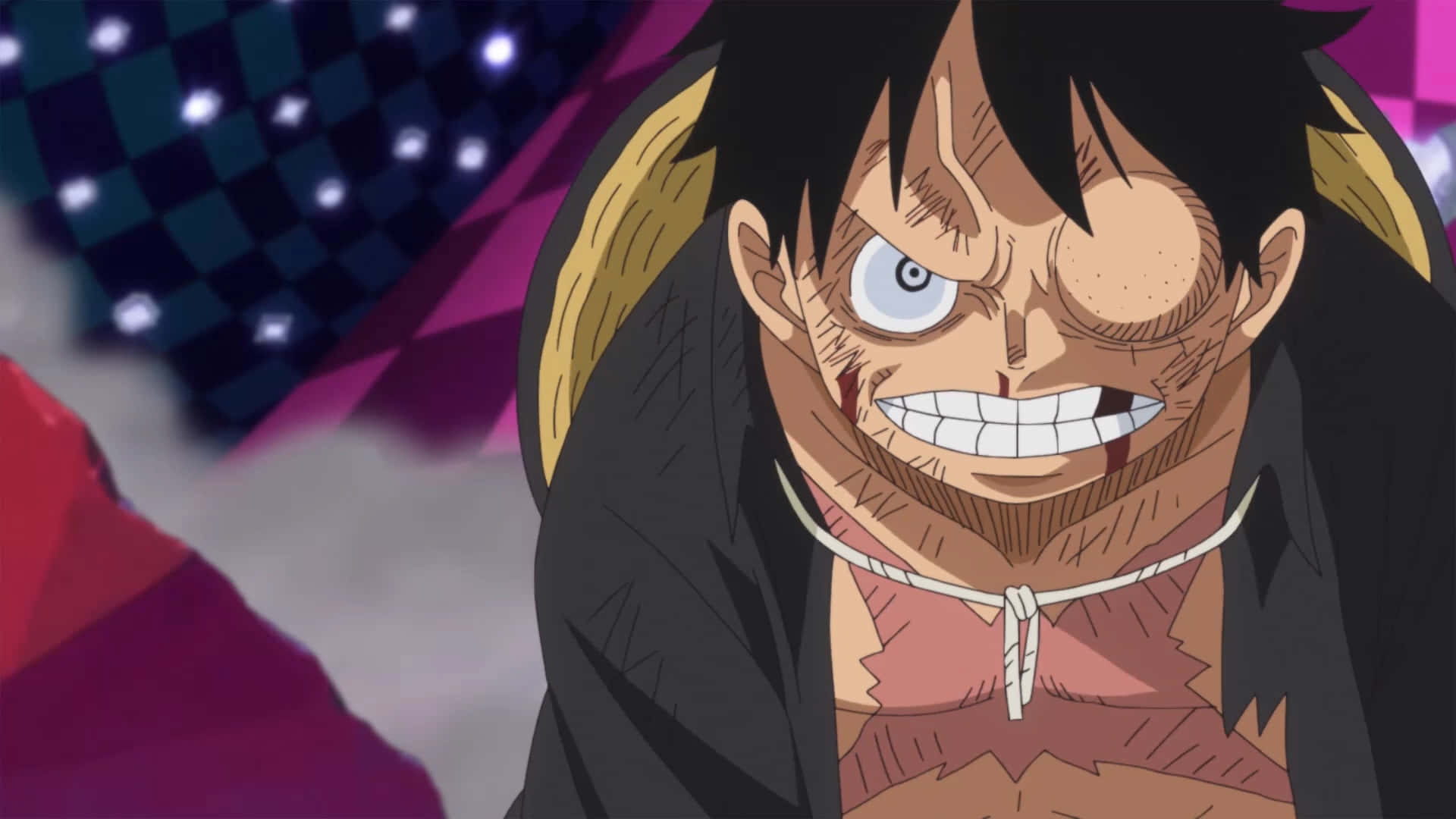Luffy 桌布 壁紙 — 一個兇猛的動漫海盜，眼睛纏著繃帶，牙齒沾滿鮮血，在星空格子背景前咆哮。