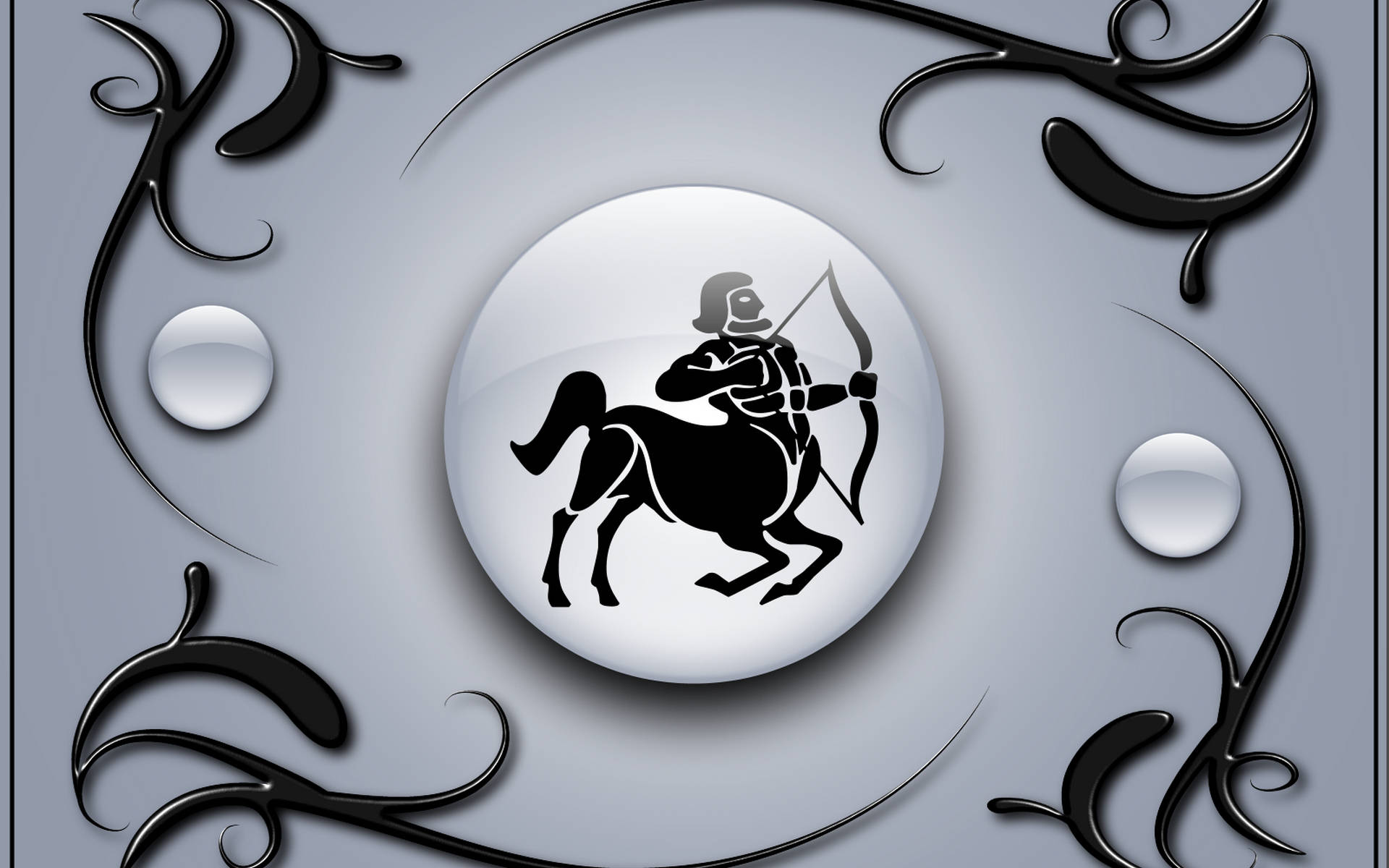 sagittarius 桌布 壁紙 — 一個光滑球體中央的時尚黑色半人馬弓箭手剪影，周圍環繞著優雅的黑色漩渦狀花絲，背景為冷灰色漸變。
