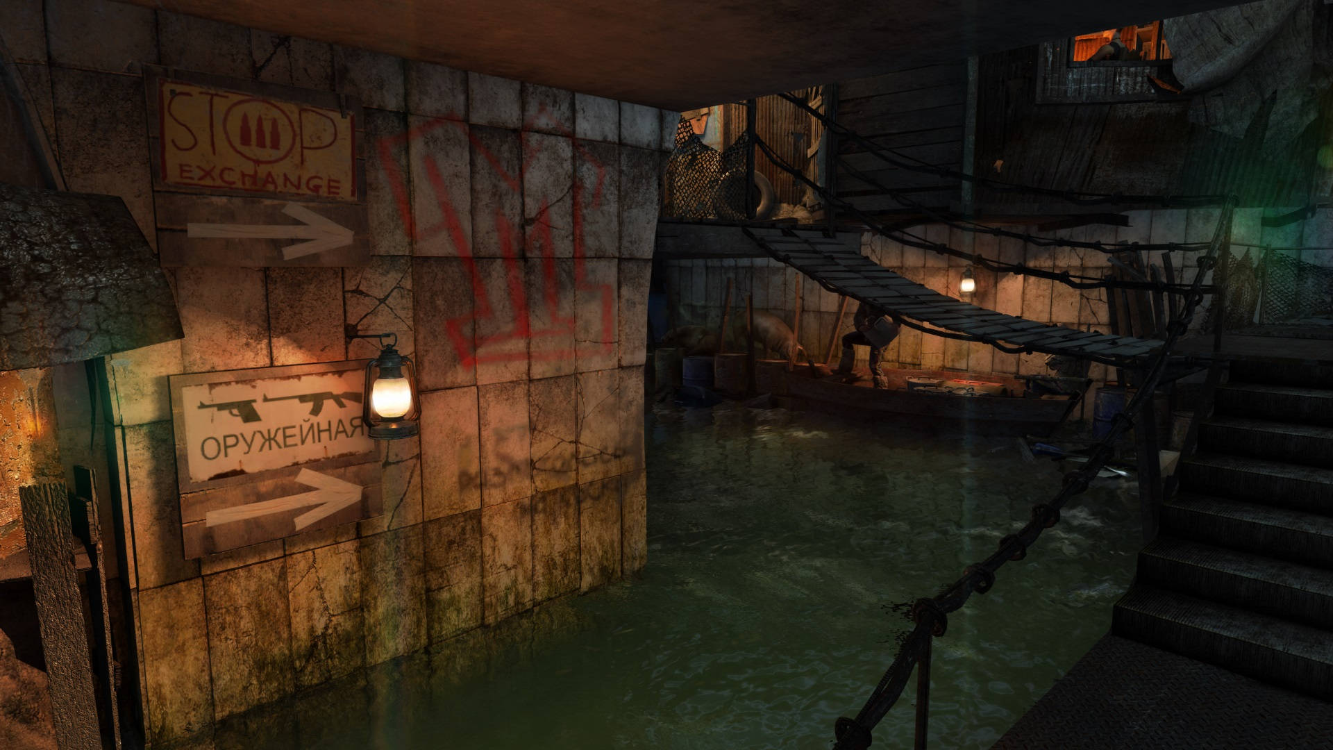 Metro Last Light 桌布 壁紙 — 一個光線昏暗的地下掩體，有渾濁的水、繩索橋和指向武器及交換區域的西里爾字母標誌。