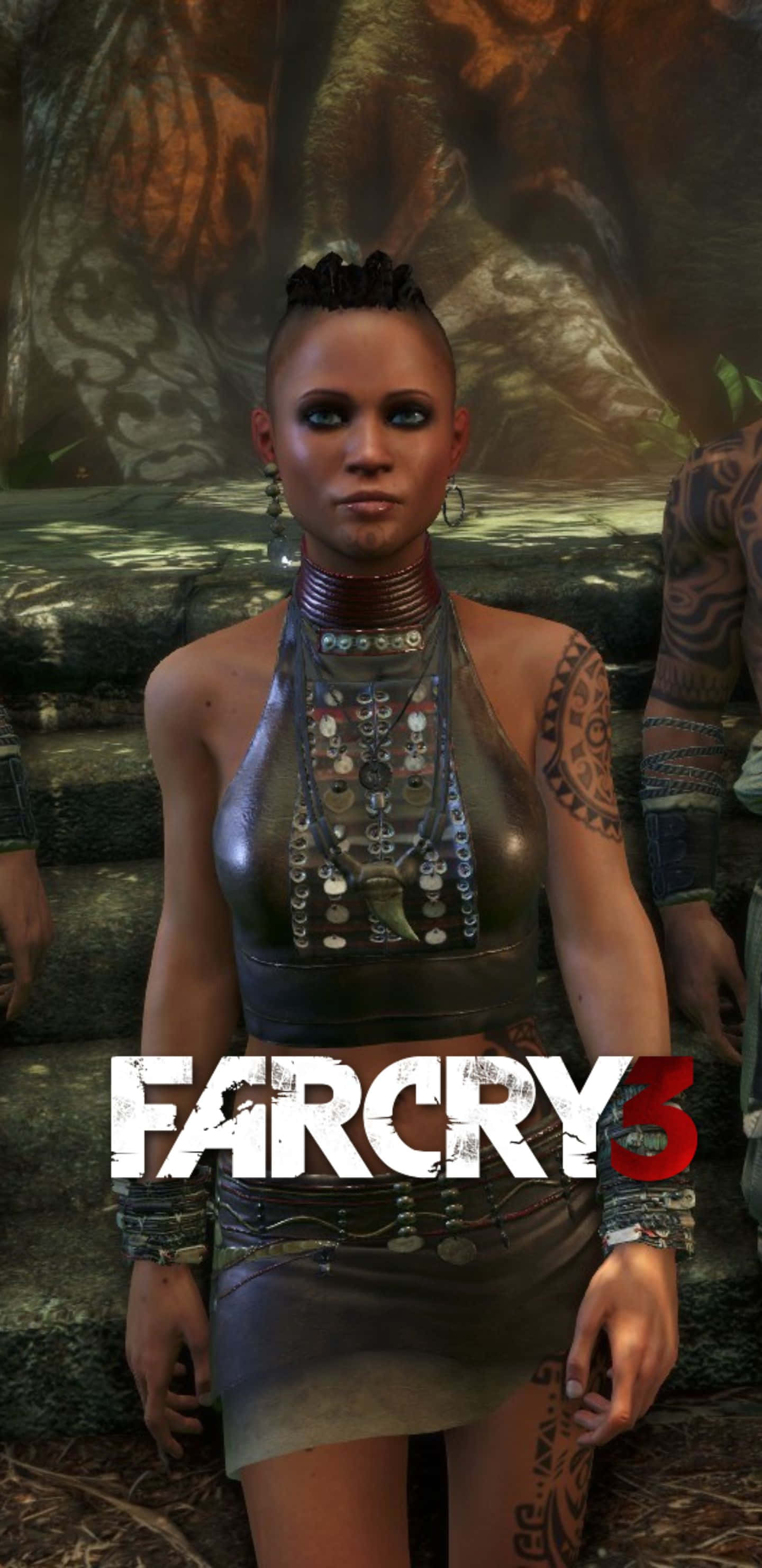 Pixel 3xl Far Cry 3 桌布 壁紙 — 一個剃光頭、戴金屬飾物的兇猛部落女性，站在《Far Cry 3》的叢林場景中。