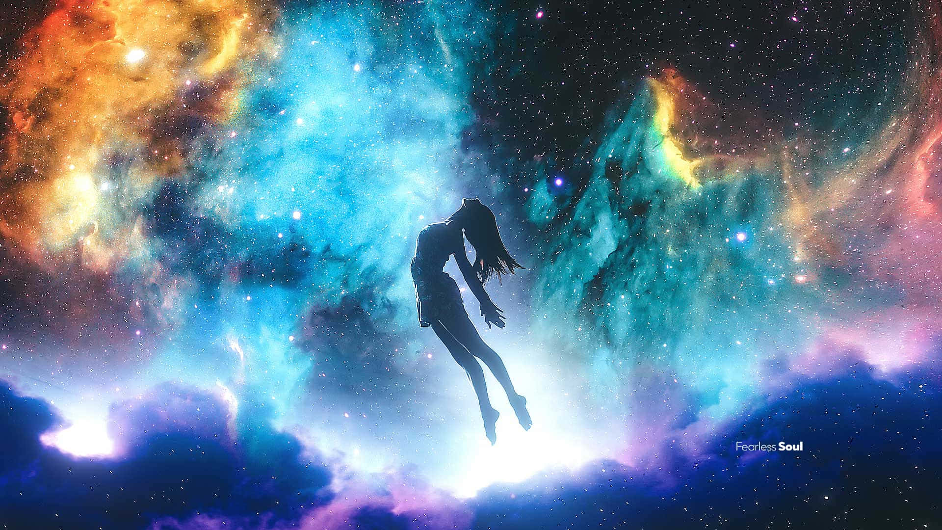 靈魂 桌布 壁紙 — 一個剪影人物優雅地漂浮在充滿活力的宇宙星雲中，散發著藍色、橙色和紫色的光芒。