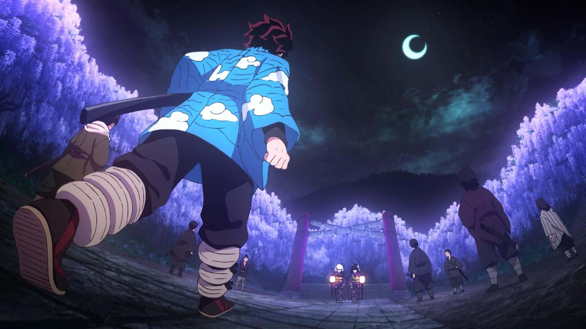 桌布 壁紙 — 一個動態的動漫角色穿著藍色雲紋和服，在彎月下跳過神秘的紫色森林。