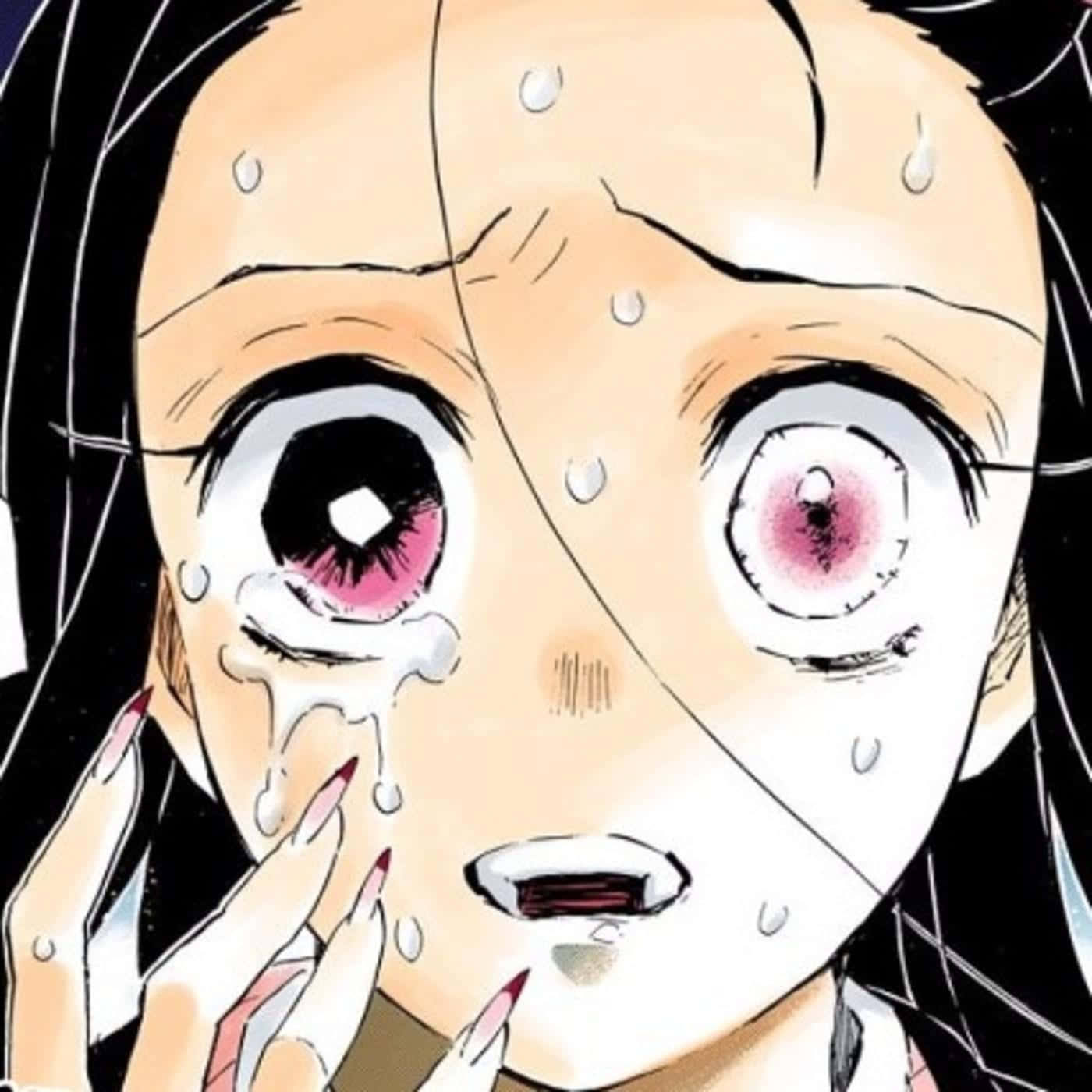 Demon Slayer Half-demon 桌布 壁紙 — 一個動漫女孩的特寫，她睜大驚恐的眼睛，淚水順著臉頰流下，同時觸摸著自己的臉頰。