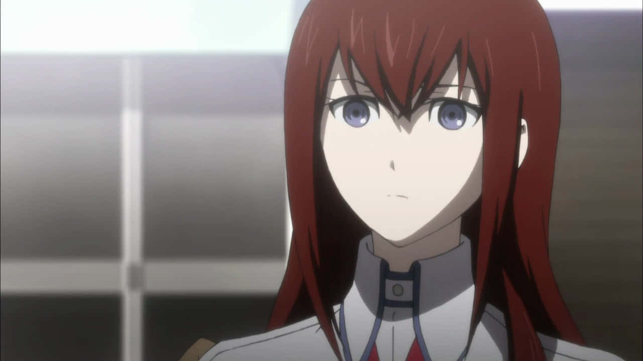 kurisu makise 桌布 壁紙 — 一個動漫女孩的近照，長長的紅頭髮和藍色眼睛，穿著一件有領的白色制服。