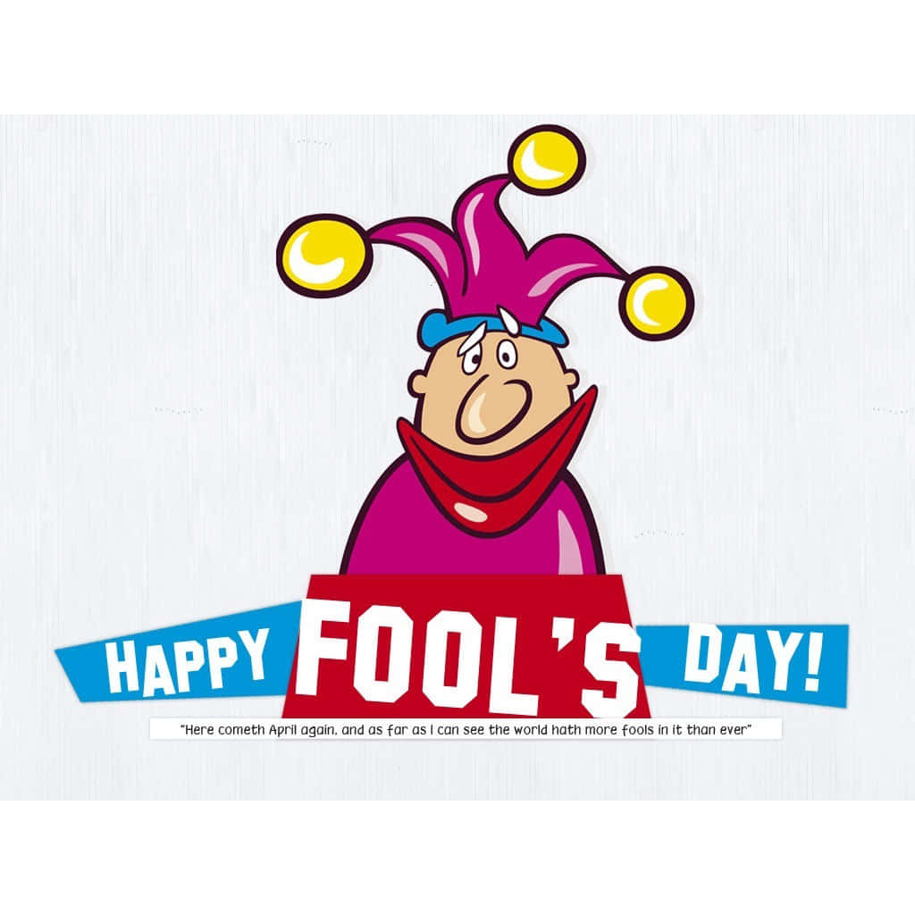 April Fools 桌布 壁紙 — 一個卡通小丑戴著紫色帽子和黃色鈴鐺，在紅色橫幅上方微笑，橫幅上寫著Happy Fool's Day。