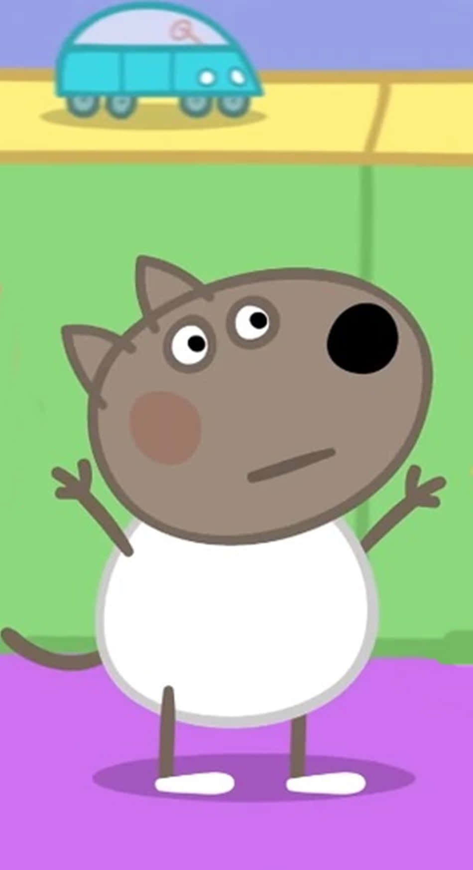 Danny Dog 桌布 壁紙 — 一個卡通狗角色帶著驚訝的表情站在一個色彩繽紛的房間裡，上方有一個藍色巴士玩具。